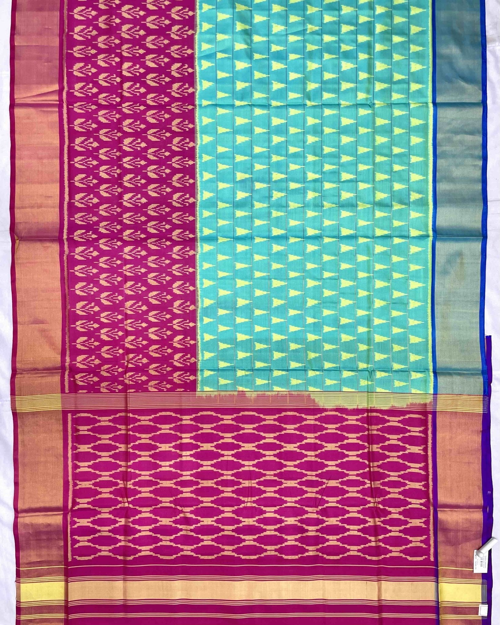 Pink & Sea Green Fancy Design with Scut Border Patola Saree - SindhoiPatolaArt