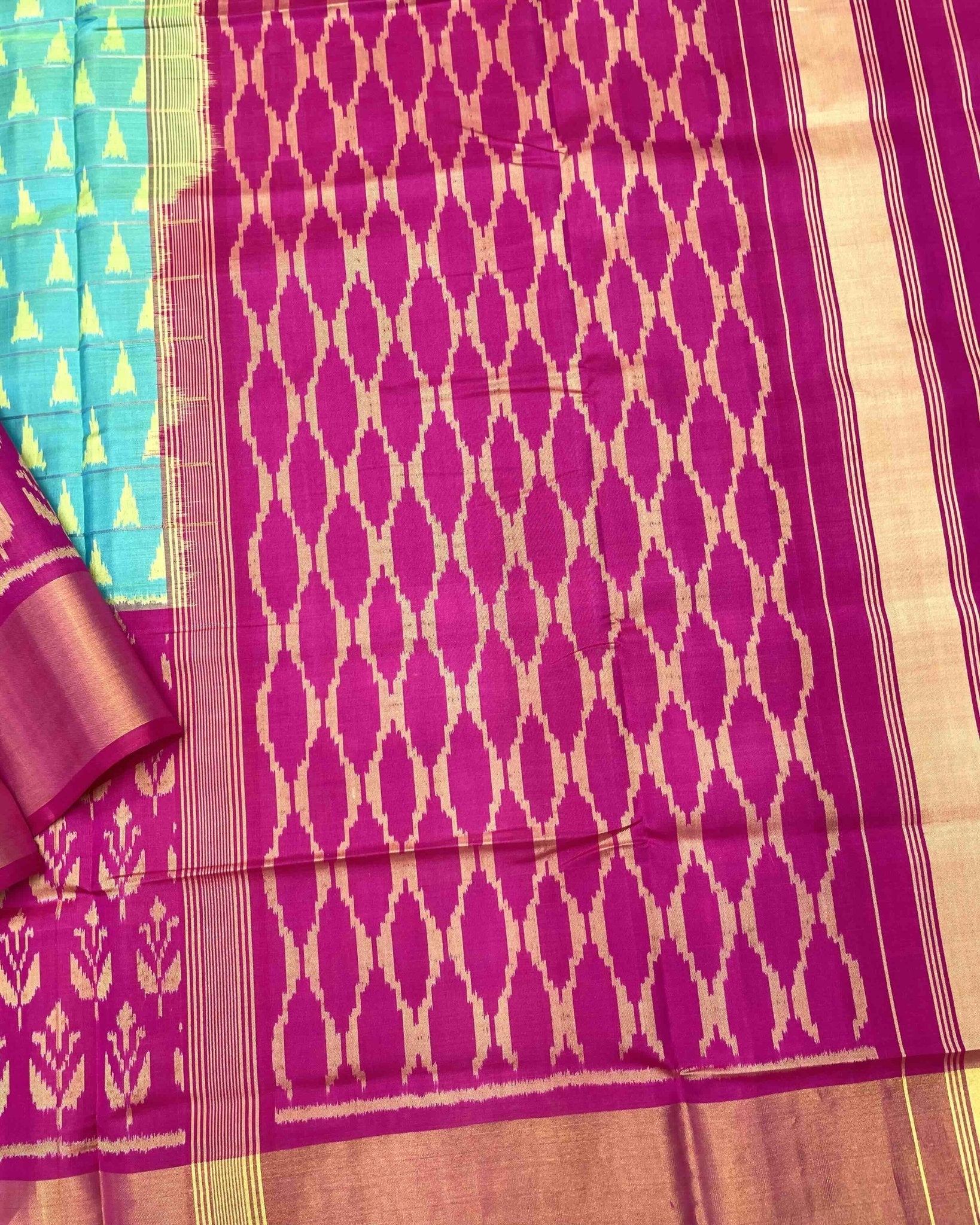 Pink & Sea Green Fancy Design with Scut Border Patola Saree - SindhoiPatolaArt