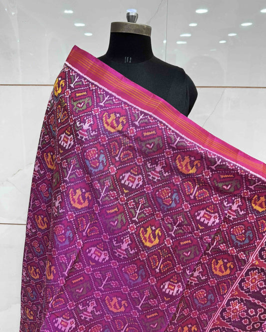 Pink Small Narikunj Semi Double Ikat Patola Dupatta - SindhoiPatolaArt