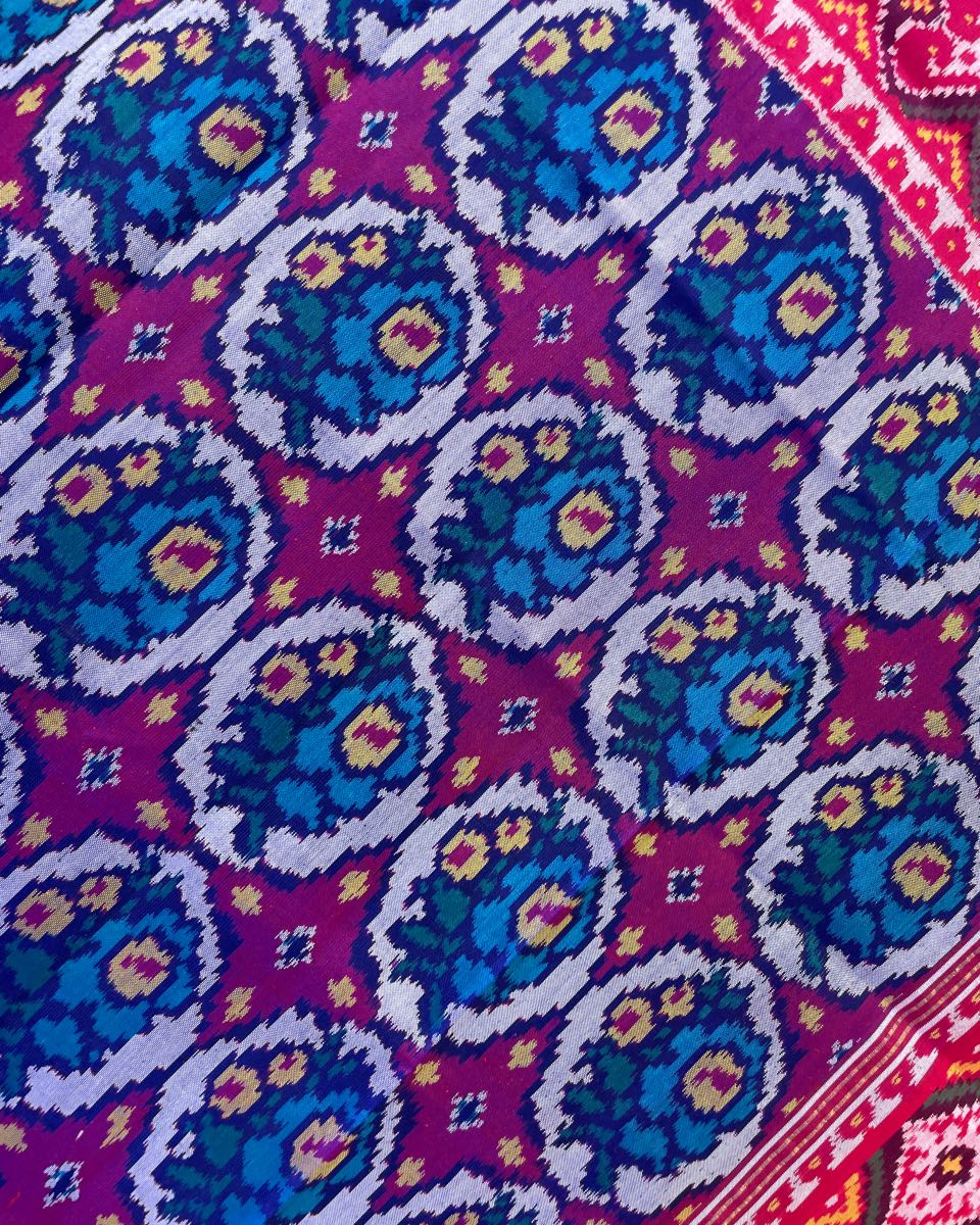 Pink & Turquoise Flower Patola Dupatta - SindhoiPatolaArt