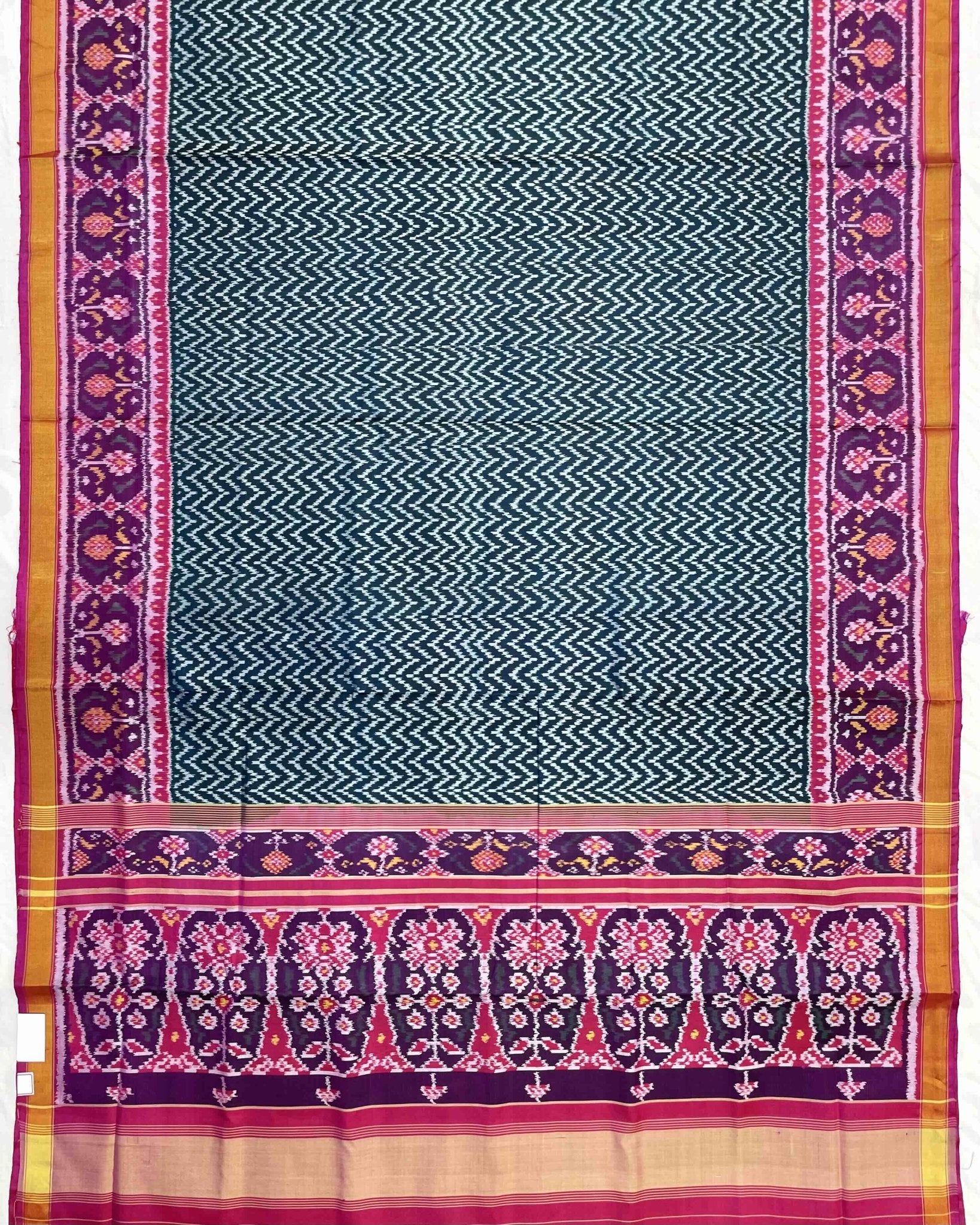 Pink & Turquoise Zig Zag Patola Saree - SindhoiPatolaArt
