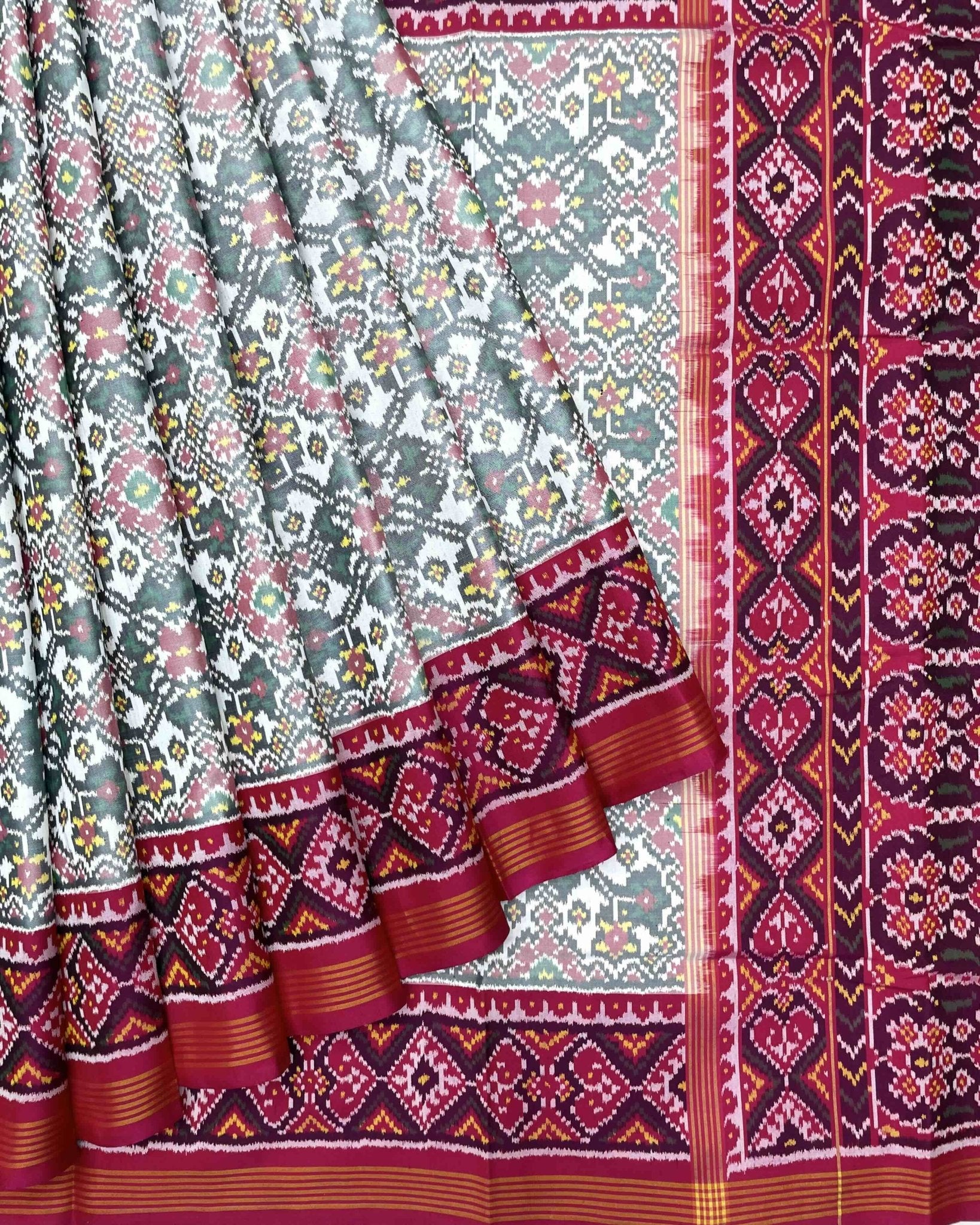 Pink & White Navratan Patola Saree - SindhoiPatolaArt