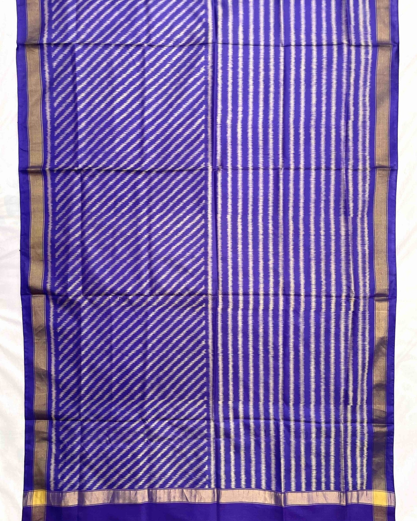 Purple Lining Patola Dupatta - SindhoiPatolaArt