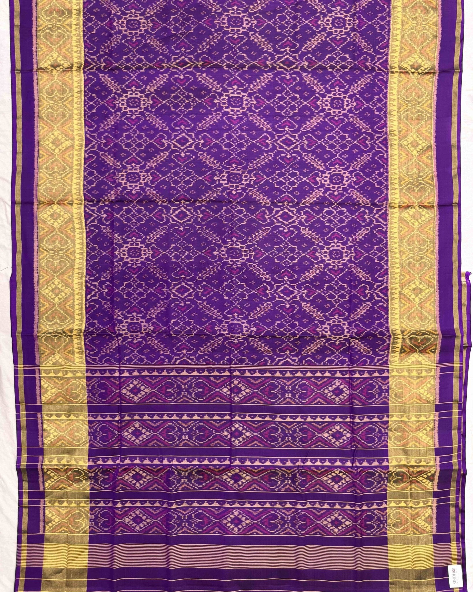 Purple Manekchowk Patola Saree - SindhoiPatolaArt