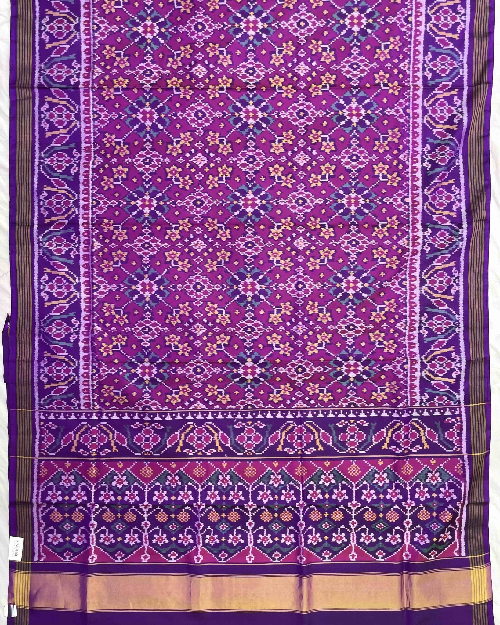 Purple Navratan Patola Saree - SindhoiPatolaArt
