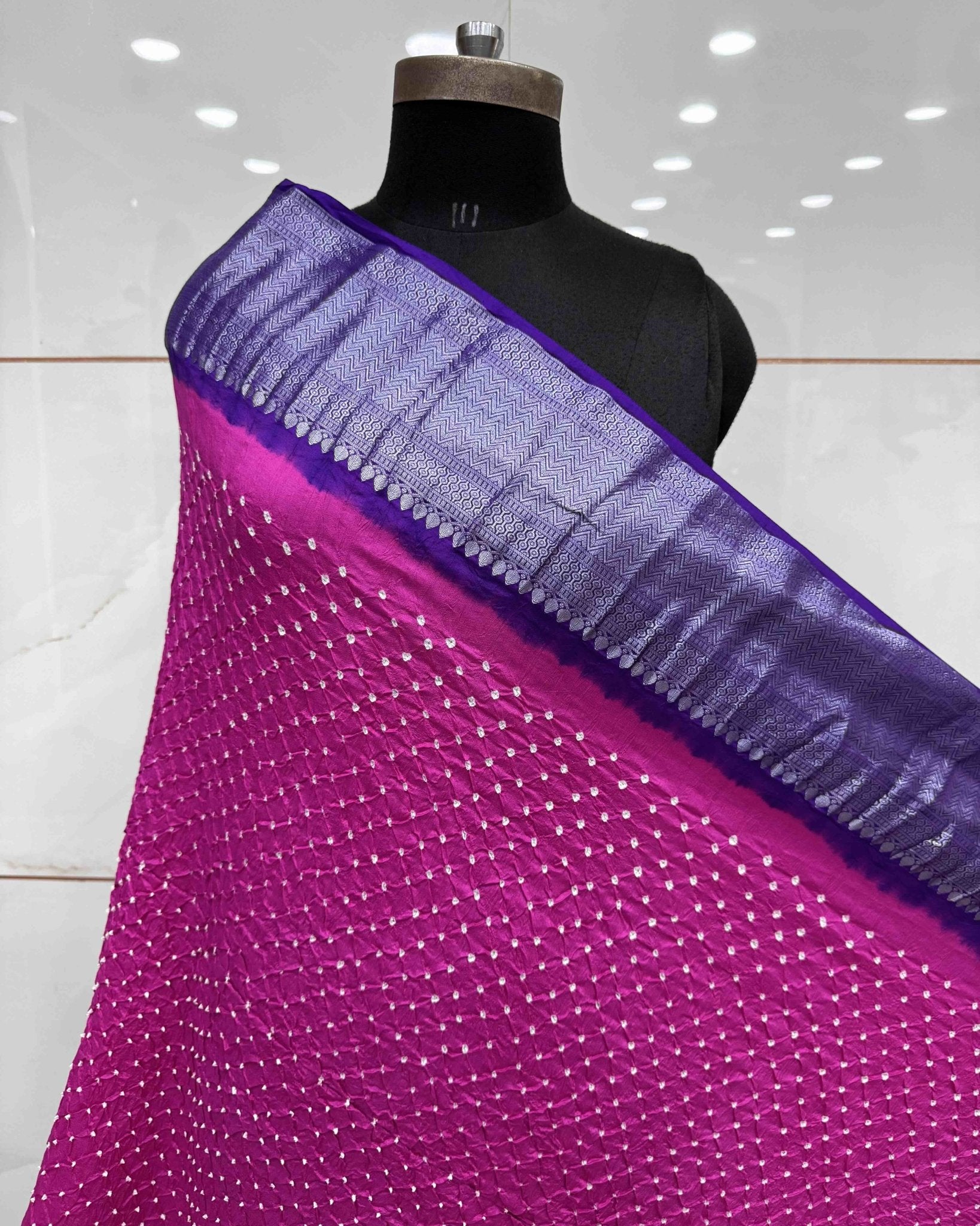 Purple & Pink Kanchipuram Bandhani Dupatta - SindhoiPatolaArt