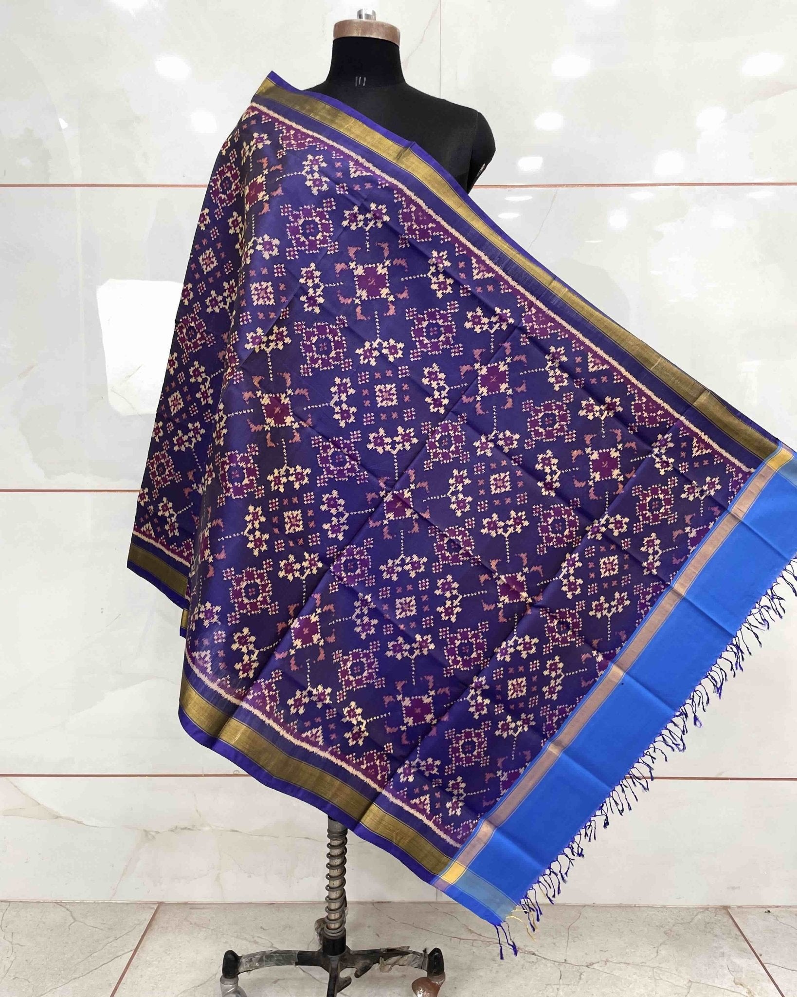 Purplish Blue Navratan Patola Dupatta - SindhoiPatolaArt