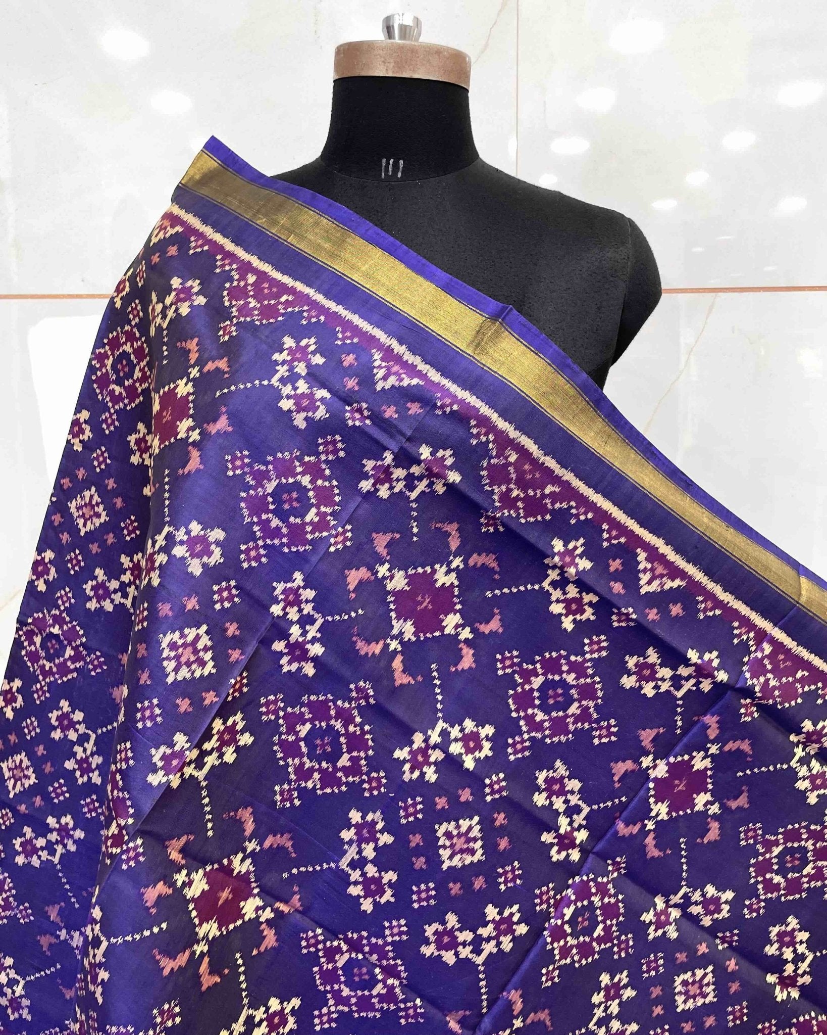 Purplish Blue Navratan Patola Dupatta - SindhoiPatolaArt