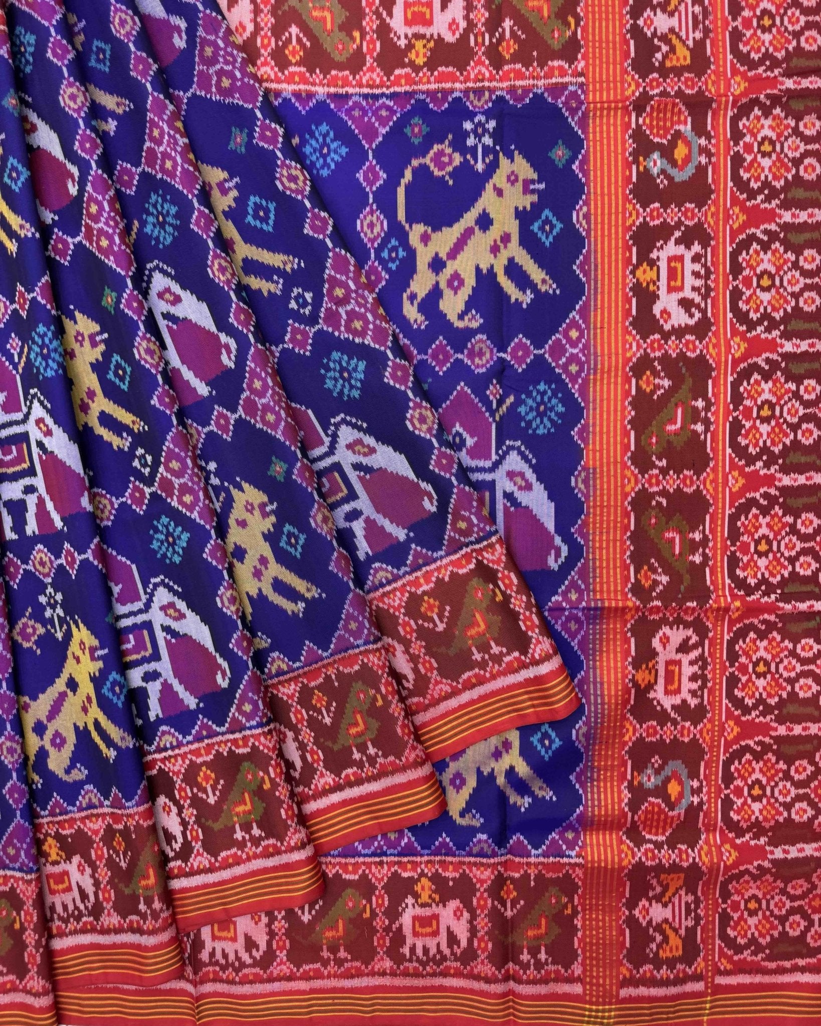 Red & Blue Big Figure Haathi Vaag Semi Double Ikat Patola Saree - SindhoiPatolaArt