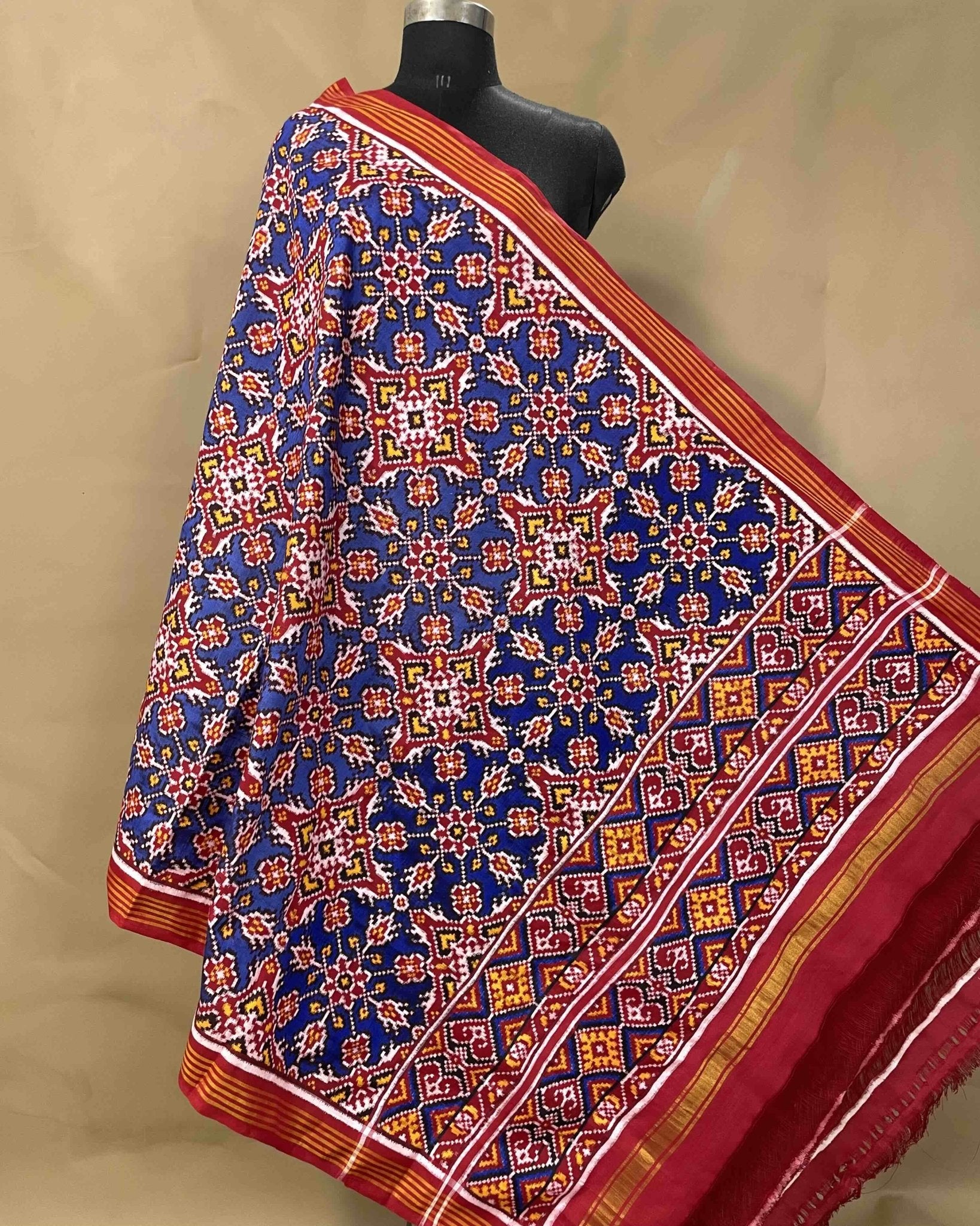 Red & Blue Chhabdi Designer Patoa Dupatta - SindhoiPatolaArt