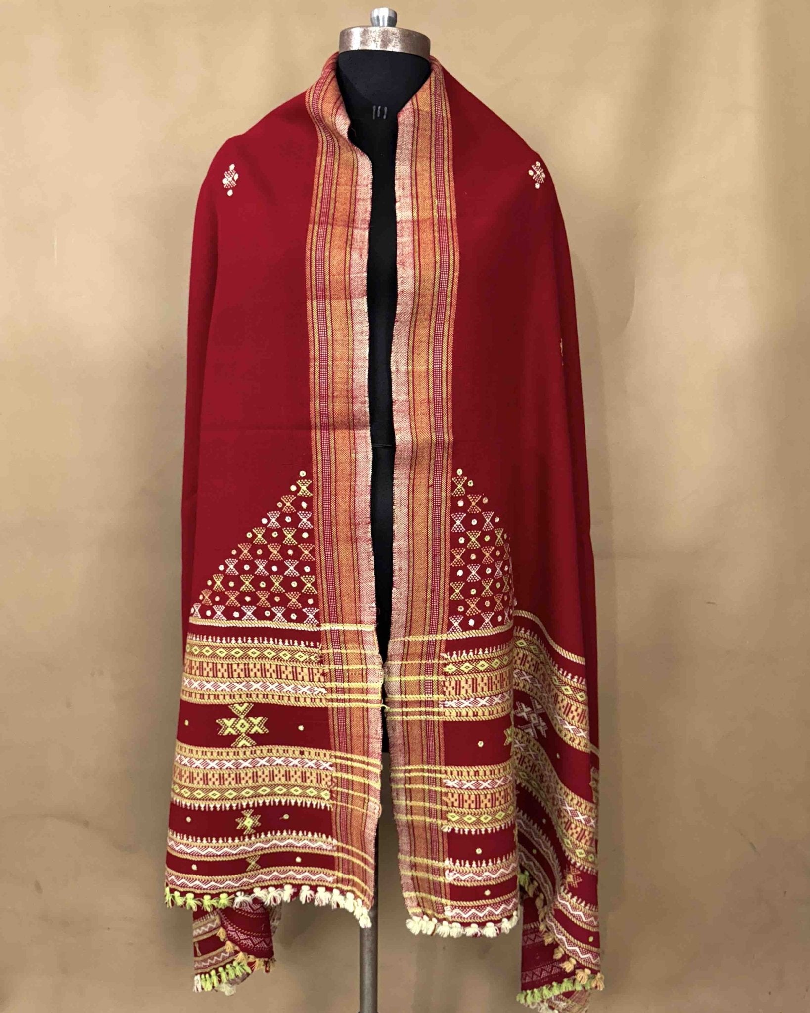 Red Butta Mirror & Corner Mirror Kutchi Woolen Shawl - SindhoiPatolaArt