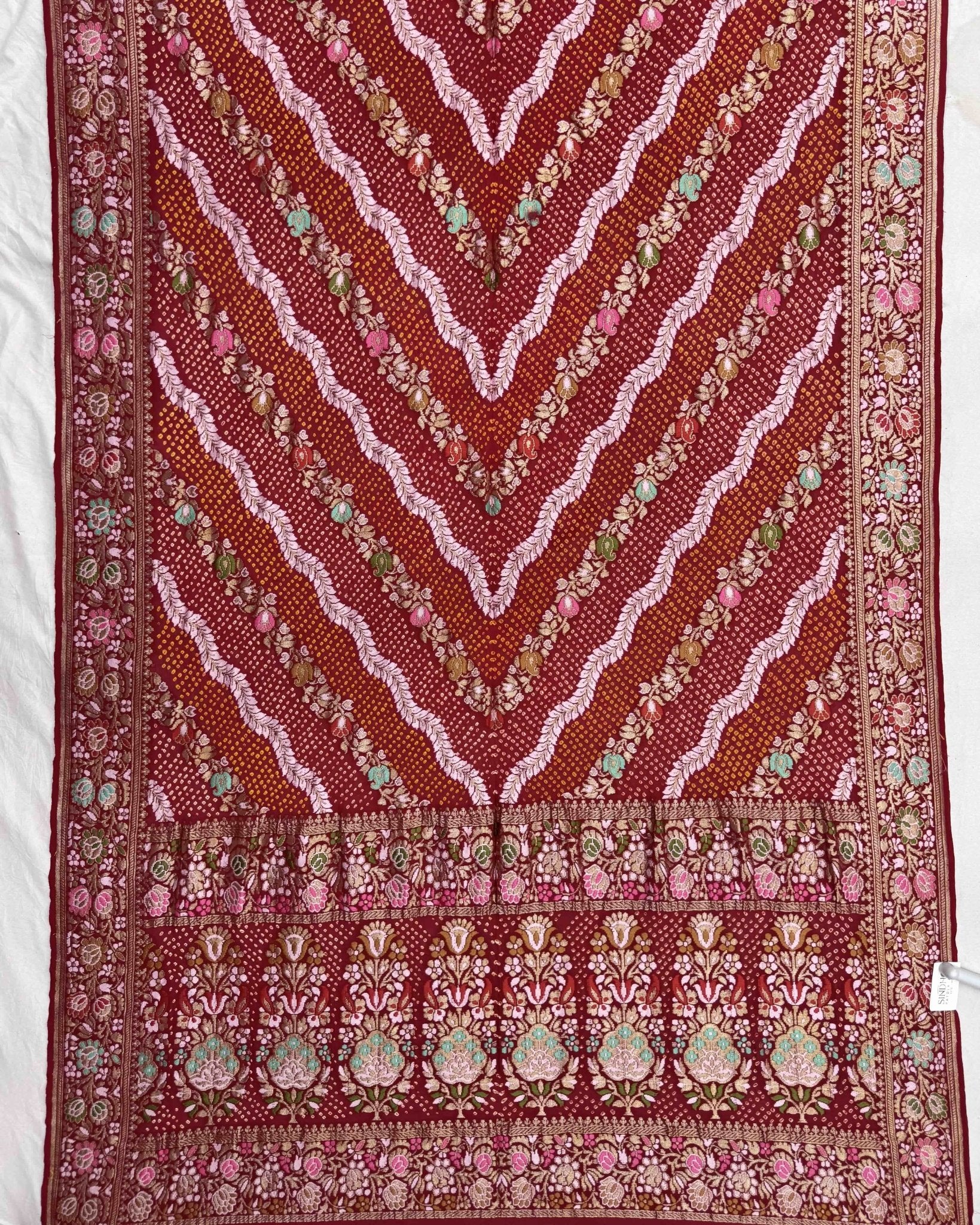 Red Georgette Bandhani Saree - SindhoiPatolaArt