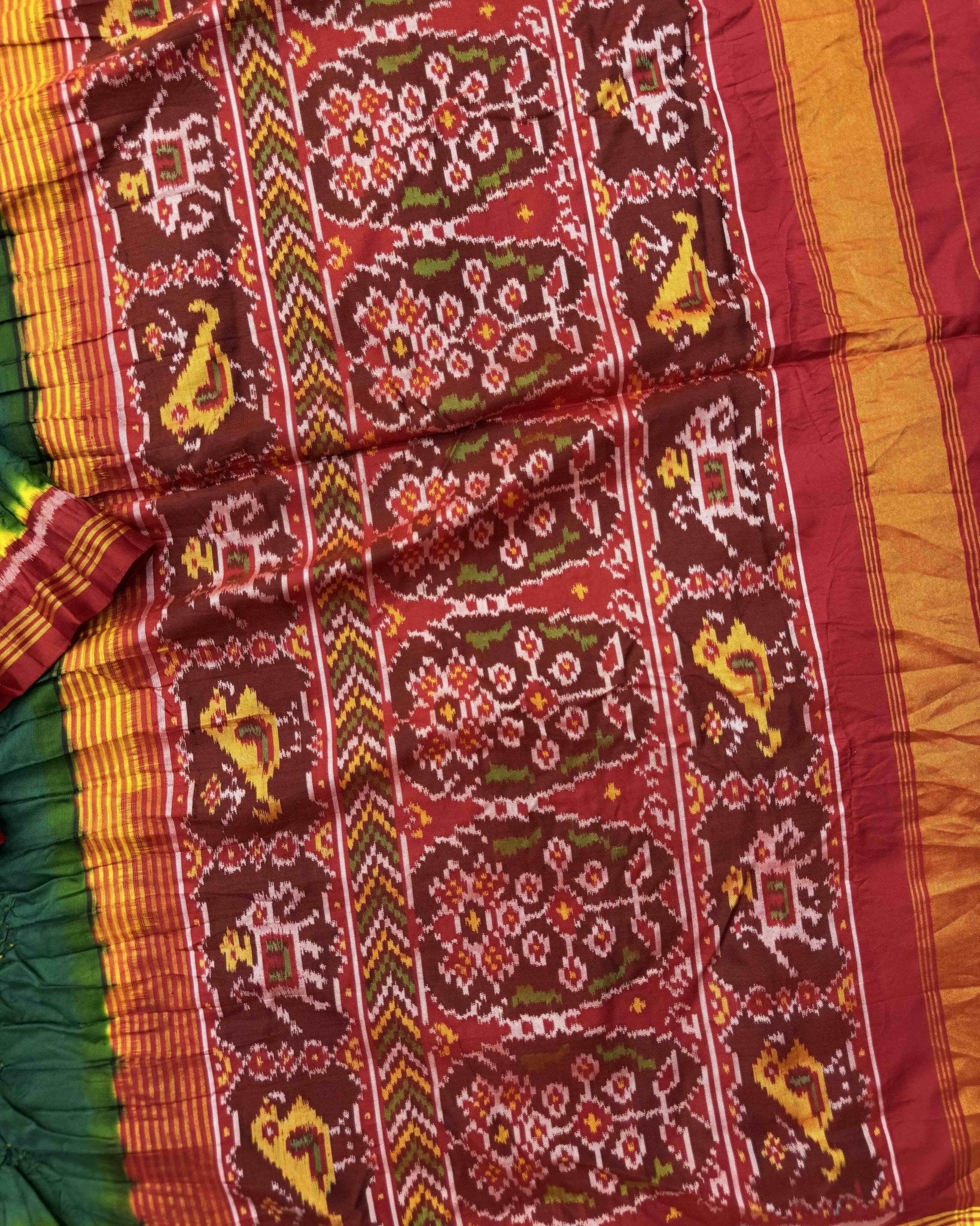 Red & Green Semi Double Ikat Bandhani Patola Saree - SindhoiPatolaArt
