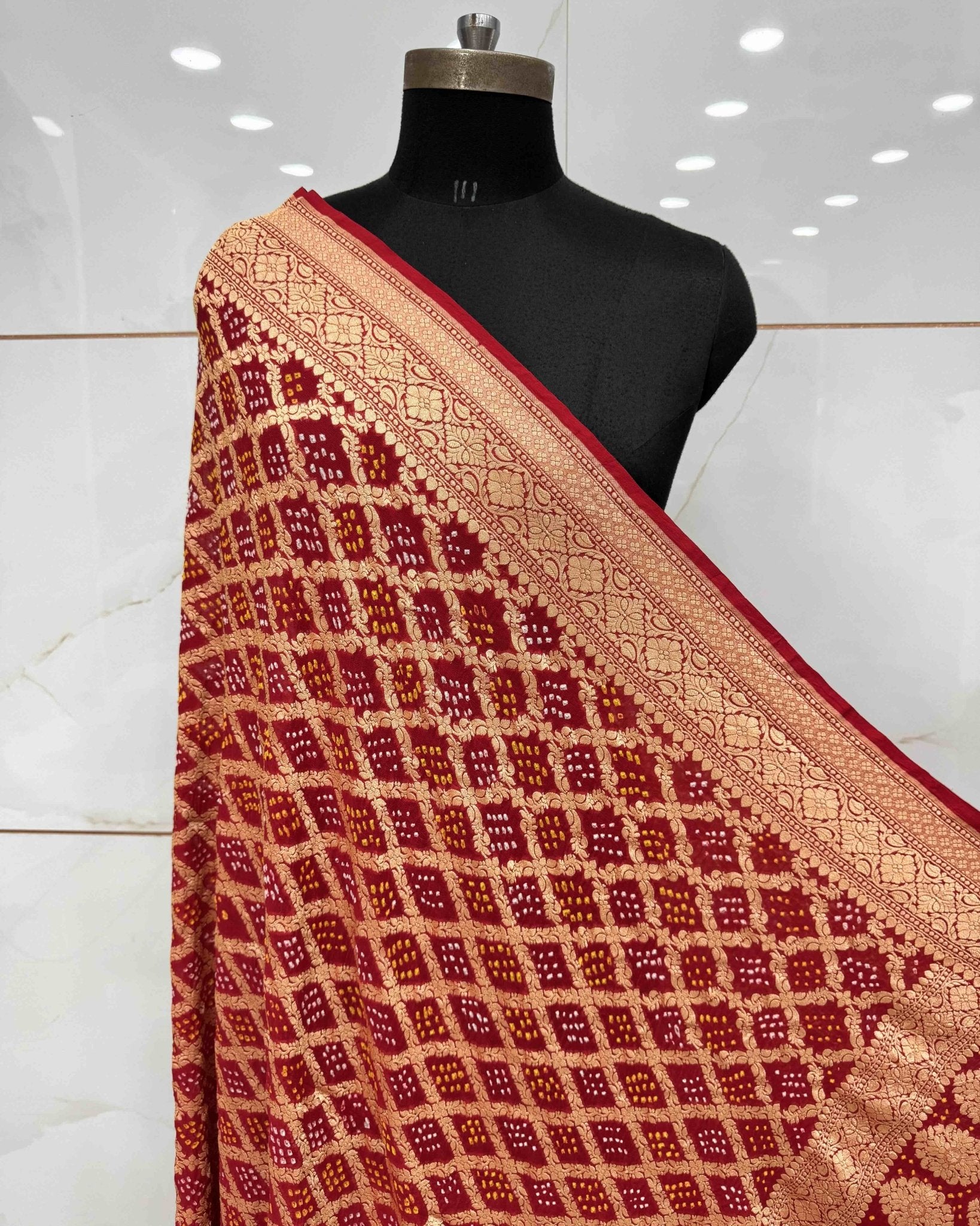 Red Janglow Georgette Bandhani Dupatta - SindhoiPatolaArt