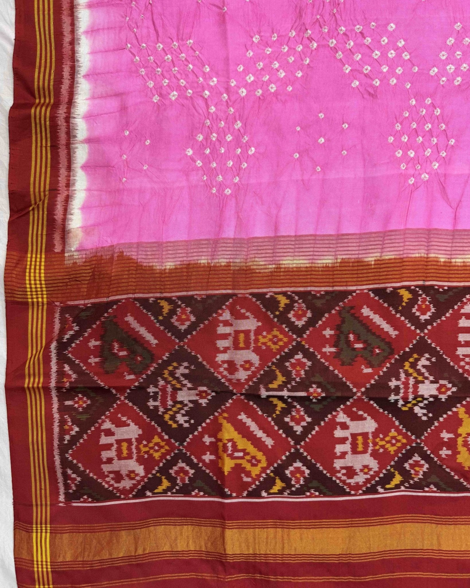 Red & Light Pink Bandhani Patola Dupatta - SindhoiPatolaArt