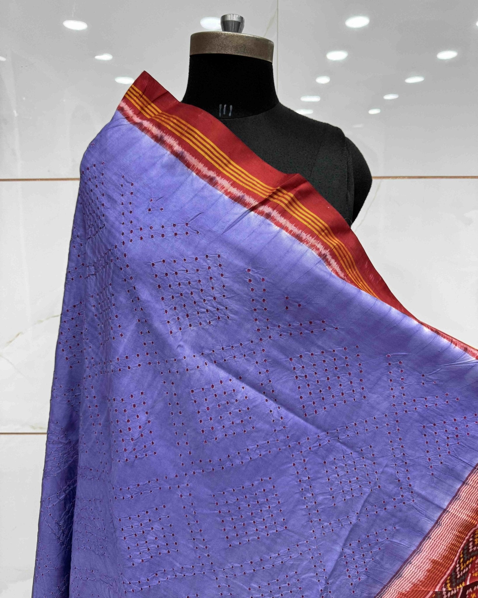 Red & Light Purple Bandhani Patola Dupatta - SindhoiPatolaArt