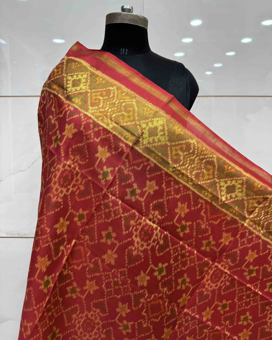 Red Navratan Manekchowk Patola Dupatta - SindhoiPatolaArt