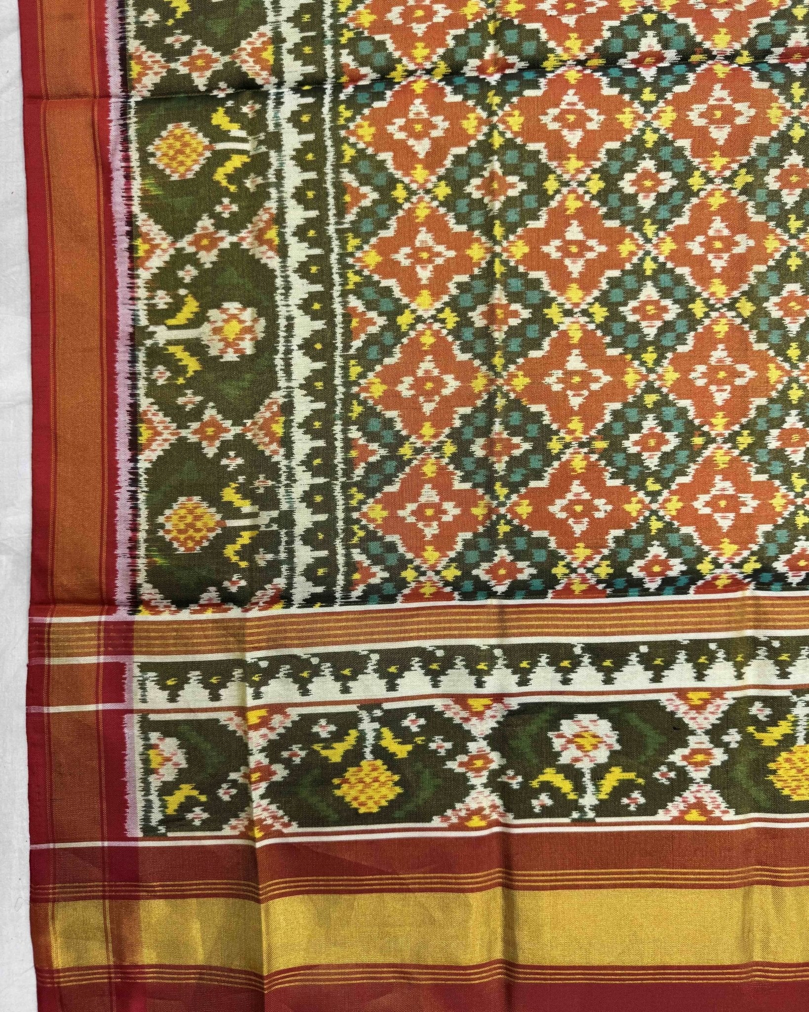 Red & Orange Buttonful Tissue Semi Double Ikat Patola Dupatta - SindhoiPatolaArt