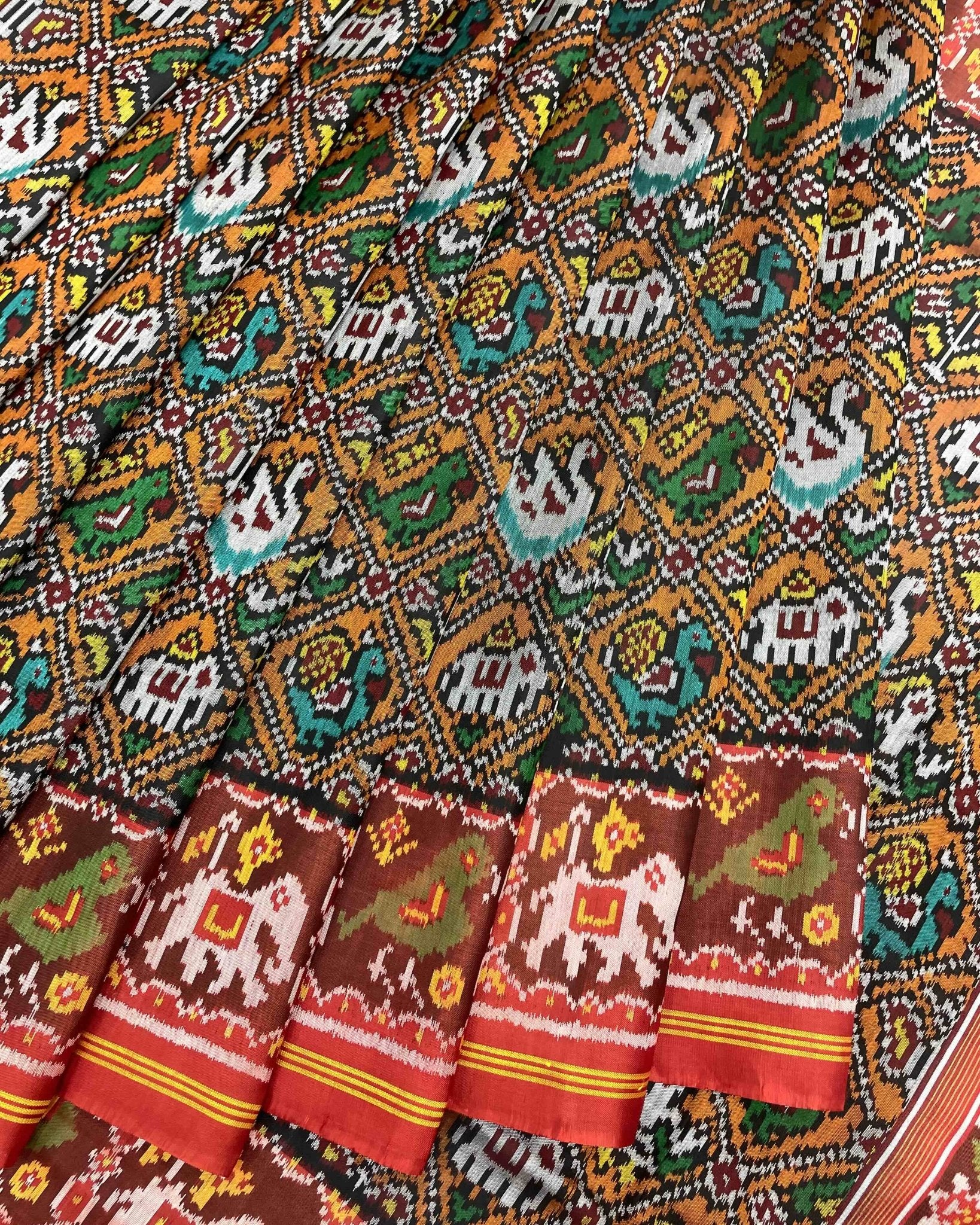 Red & Orange Narikunj Patola Saree - SindhoiPatolaArt