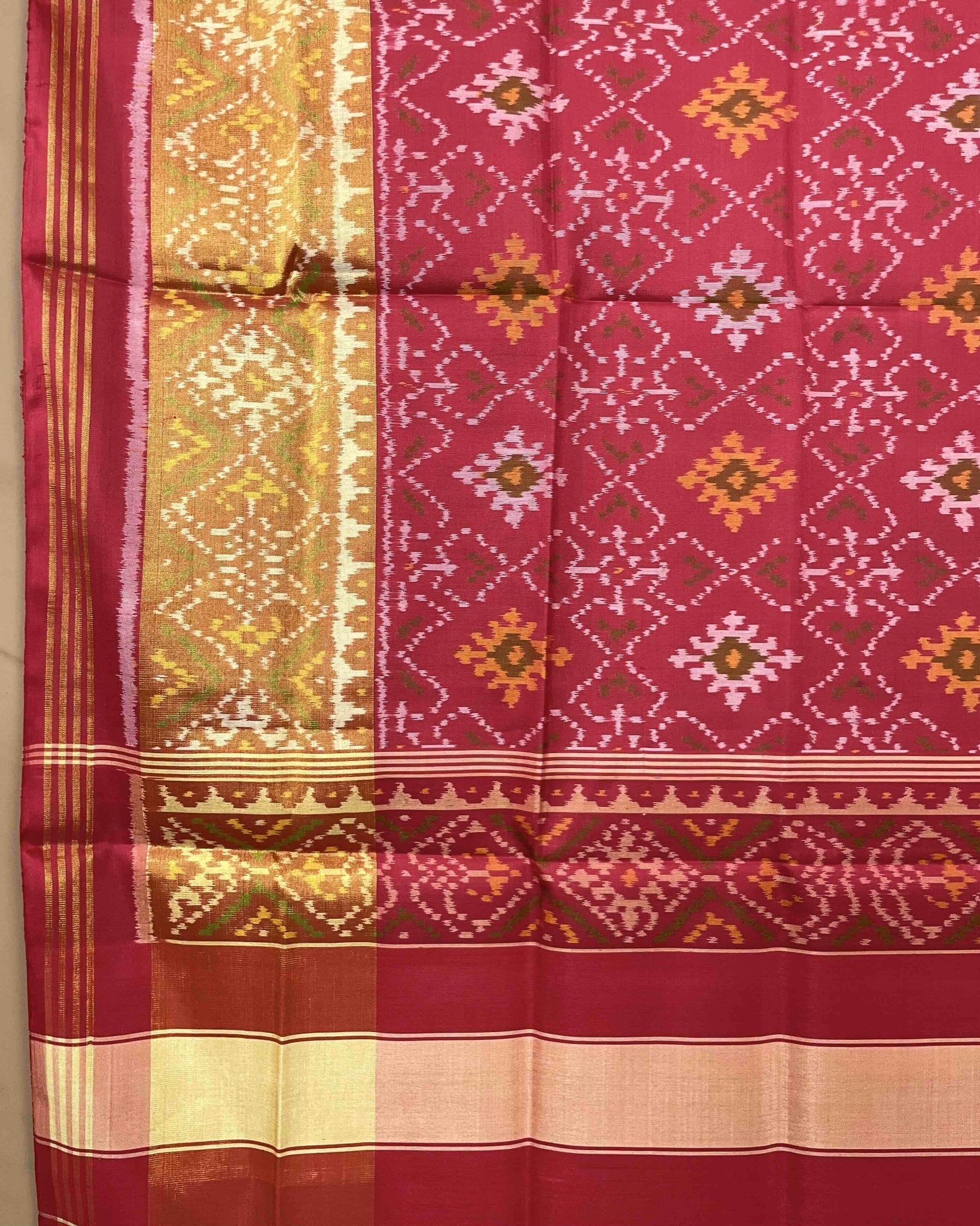 Red Panchanda Patola Dupatta - SindhoiPatolaArt