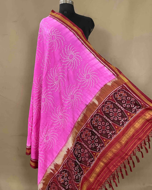 Red & Pink Bandhani Patola Dupatta - SindhoiPatolaArt