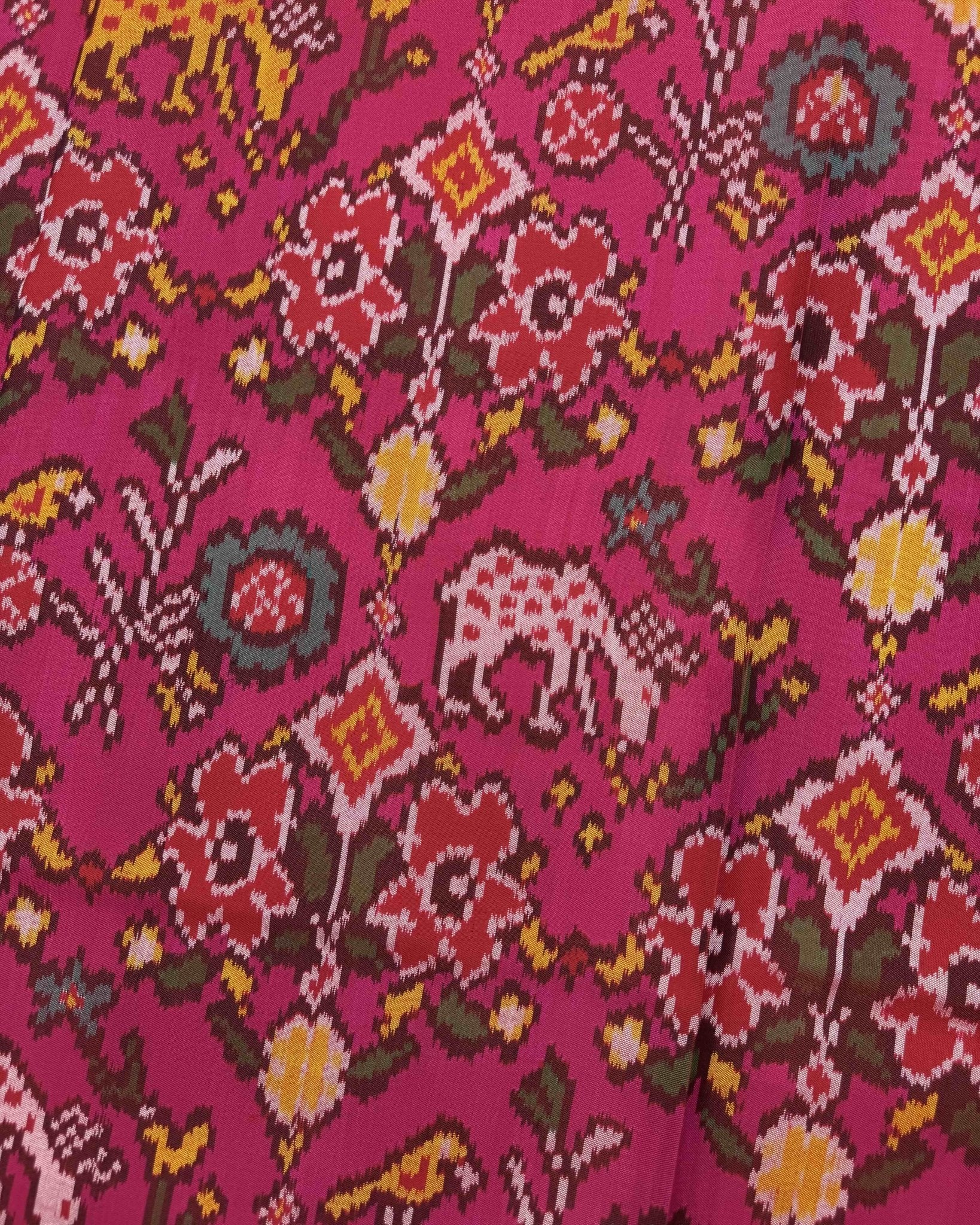 Red & Pink Flower Deer Semi Double Ikat Patola Saree - SindhoiPatolaArt