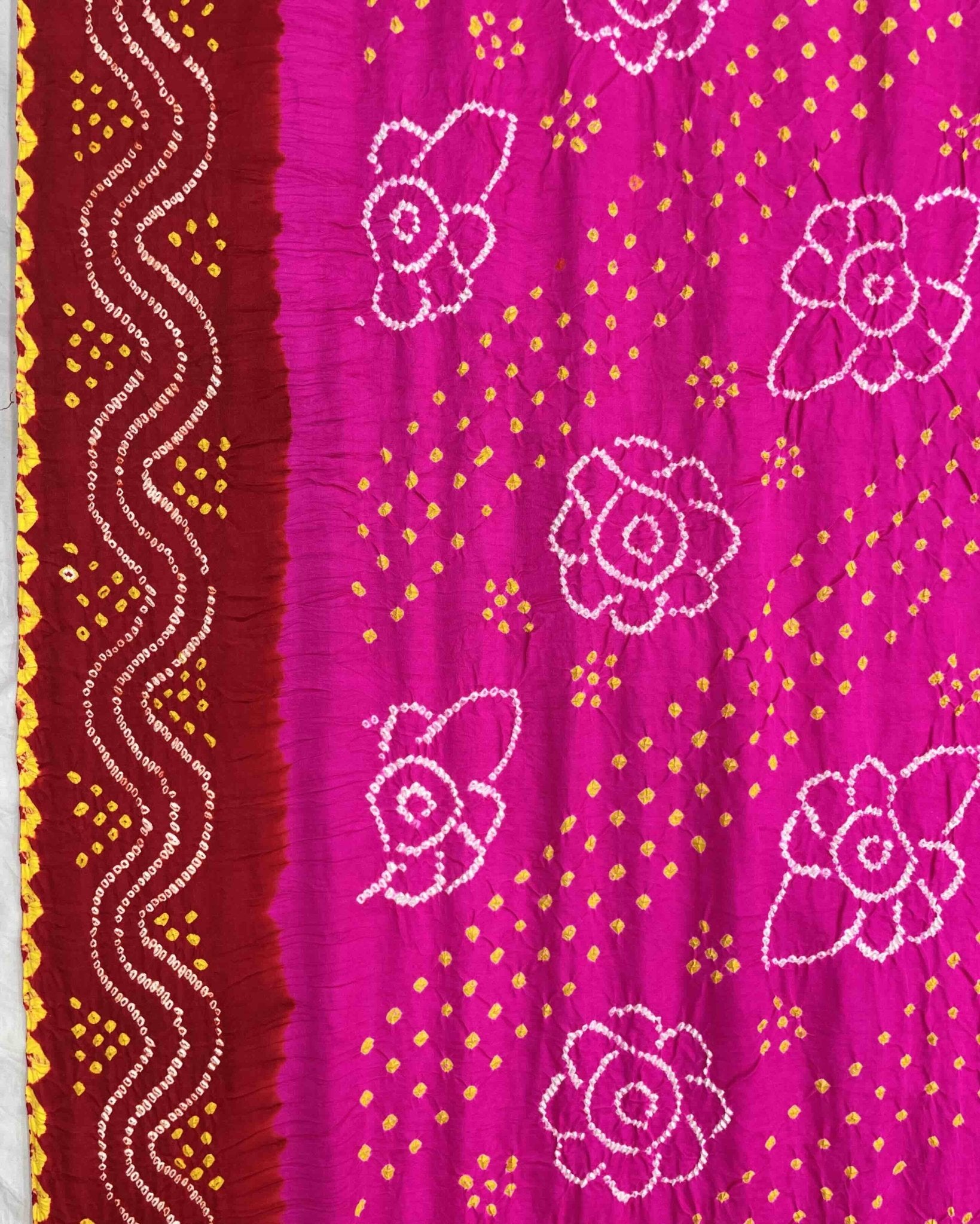 Red & Pink Gajji Bandhani Dupatta - SindhoiPatolaArt
