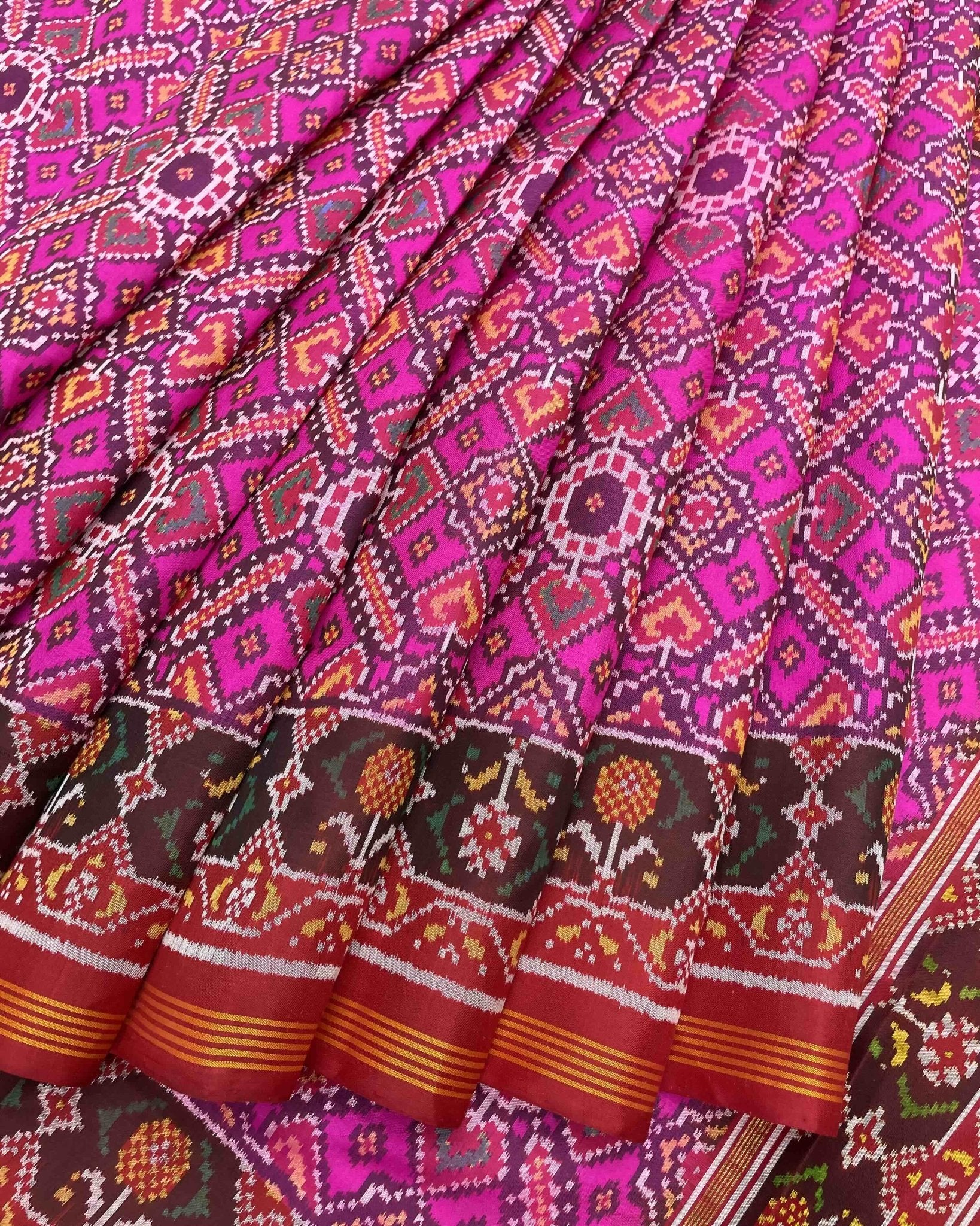 Red & Pink Manekchowk Designer Patola Saree - SindhoiPatolaArt