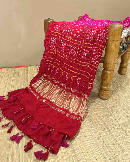 Red & Pink Shaded Bandhani Dupatta - SindhoiPatolaArt