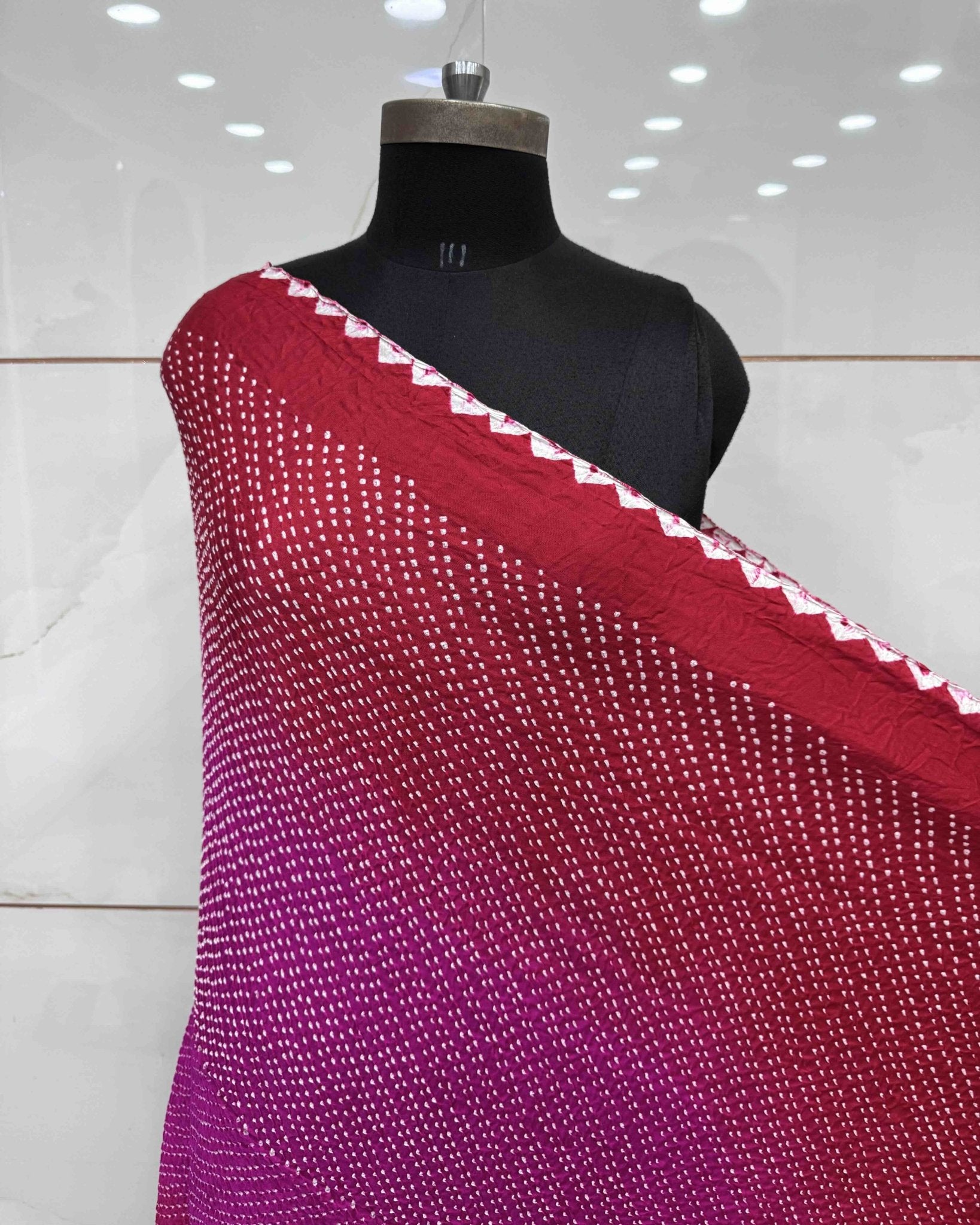 Red & Pink Shaded Gajji Silk Bandhani Dupatta - SindhoiPatolaArt