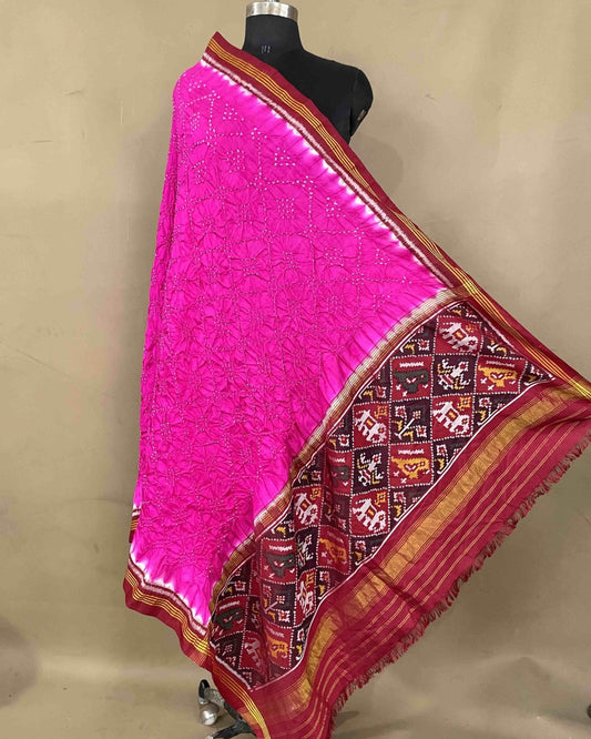Red & Pink with Narikunj Pallu Bandhani Patola Dupatta - SindhoiPatolaArt