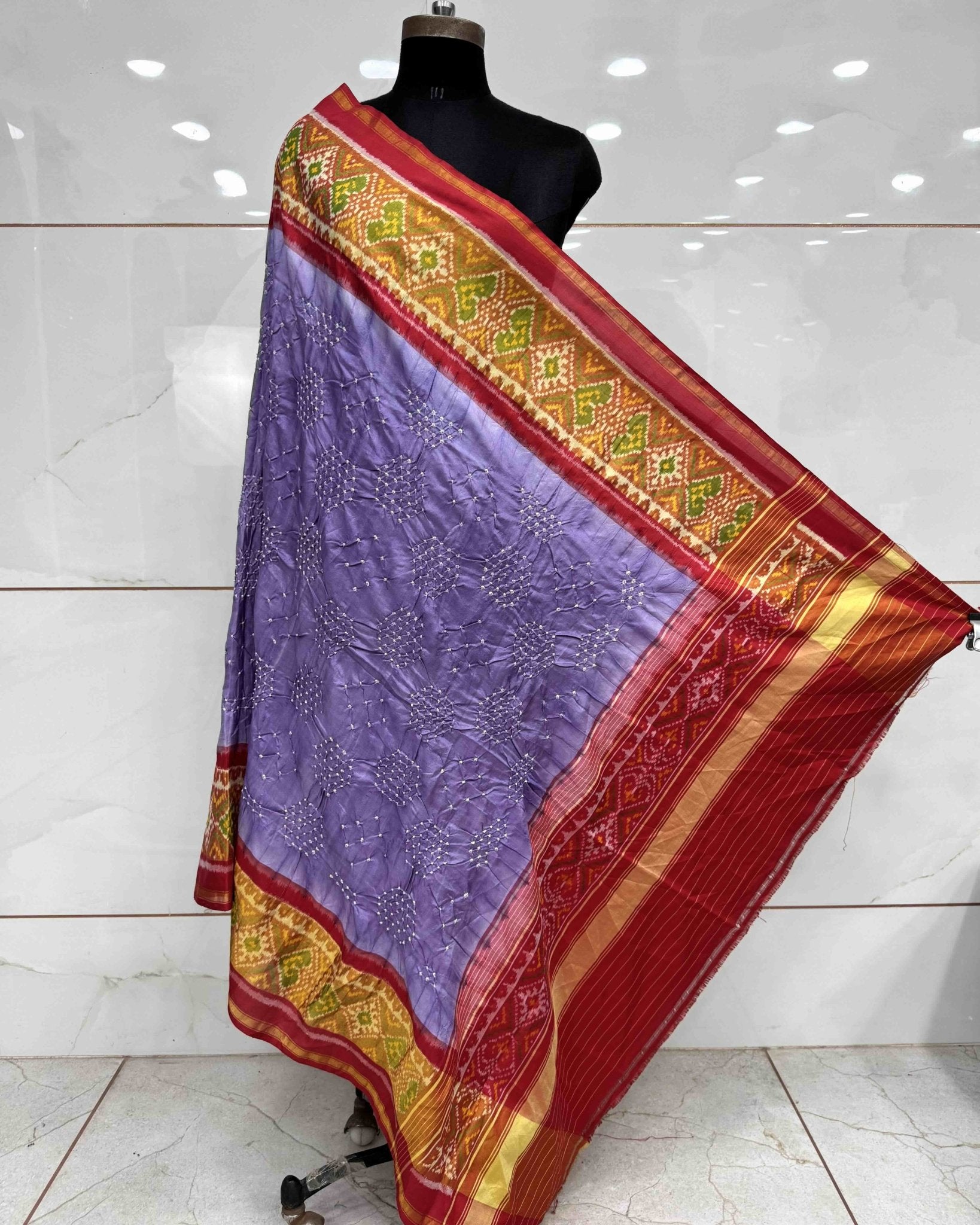 Red & Purple Bandhani Patola Dupatta - SindhoiPatolaArt