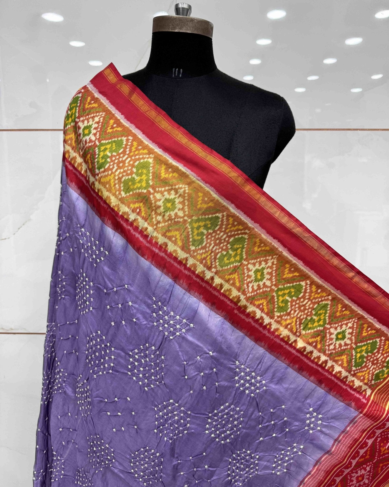 Red & Purple Bandhani Patola Dupatta - SindhoiPatolaArt