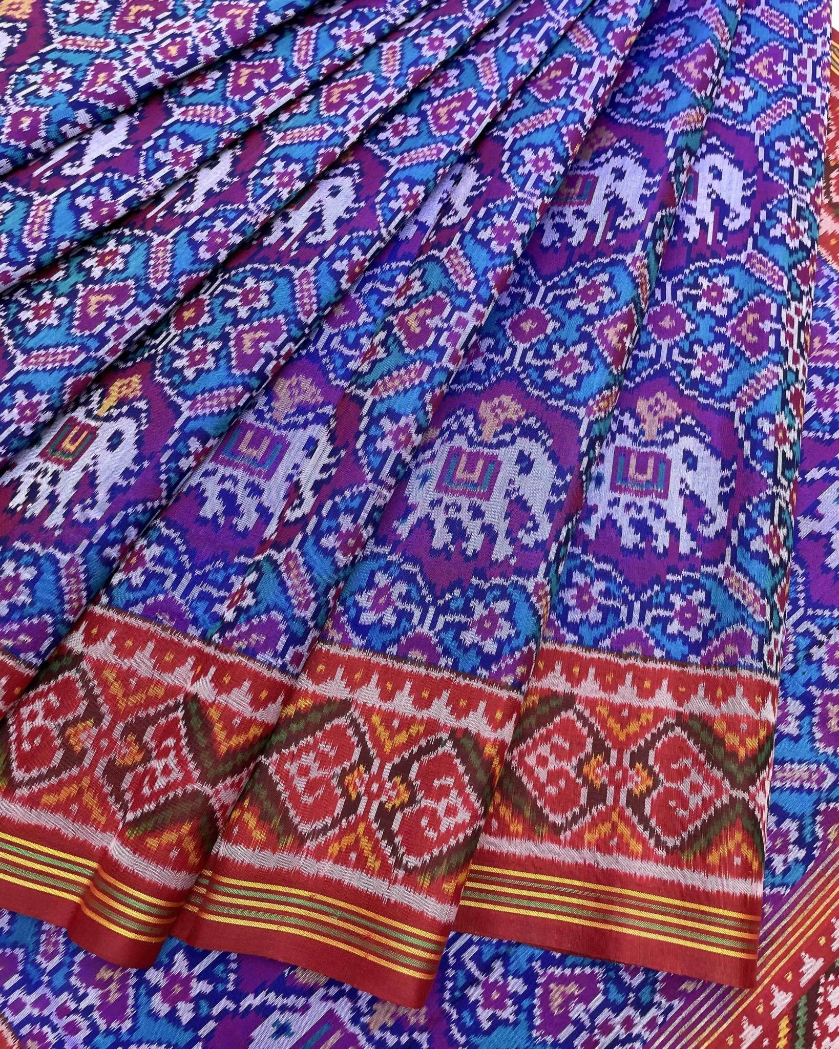 Red & Turquoise Elephant Manekchowk Designer Patola Saree - SindhoiPatolaArt