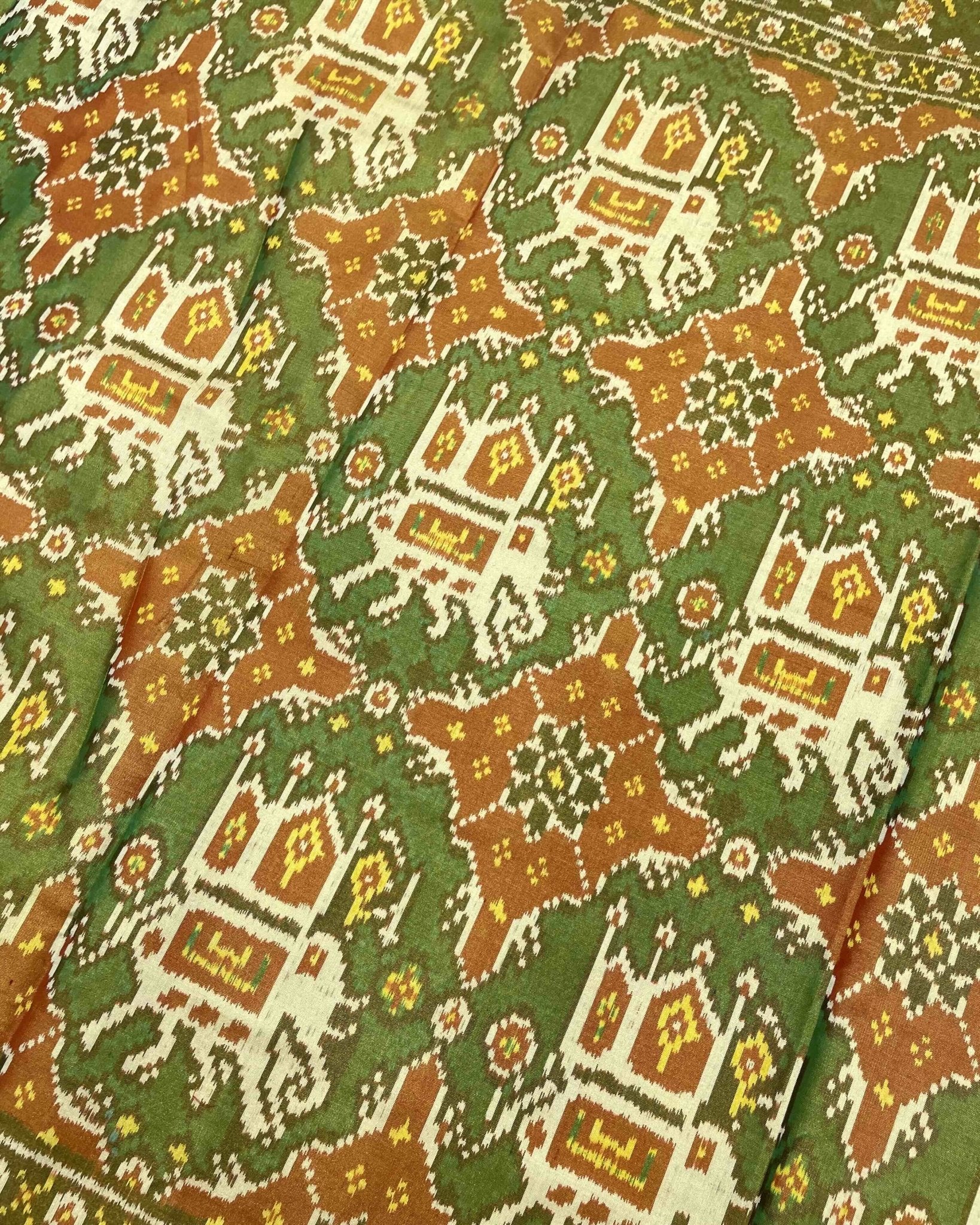 Red & Turquoise Green Big Figure Narikunj Tissue Patola Saree - SindhoiPatolaArt