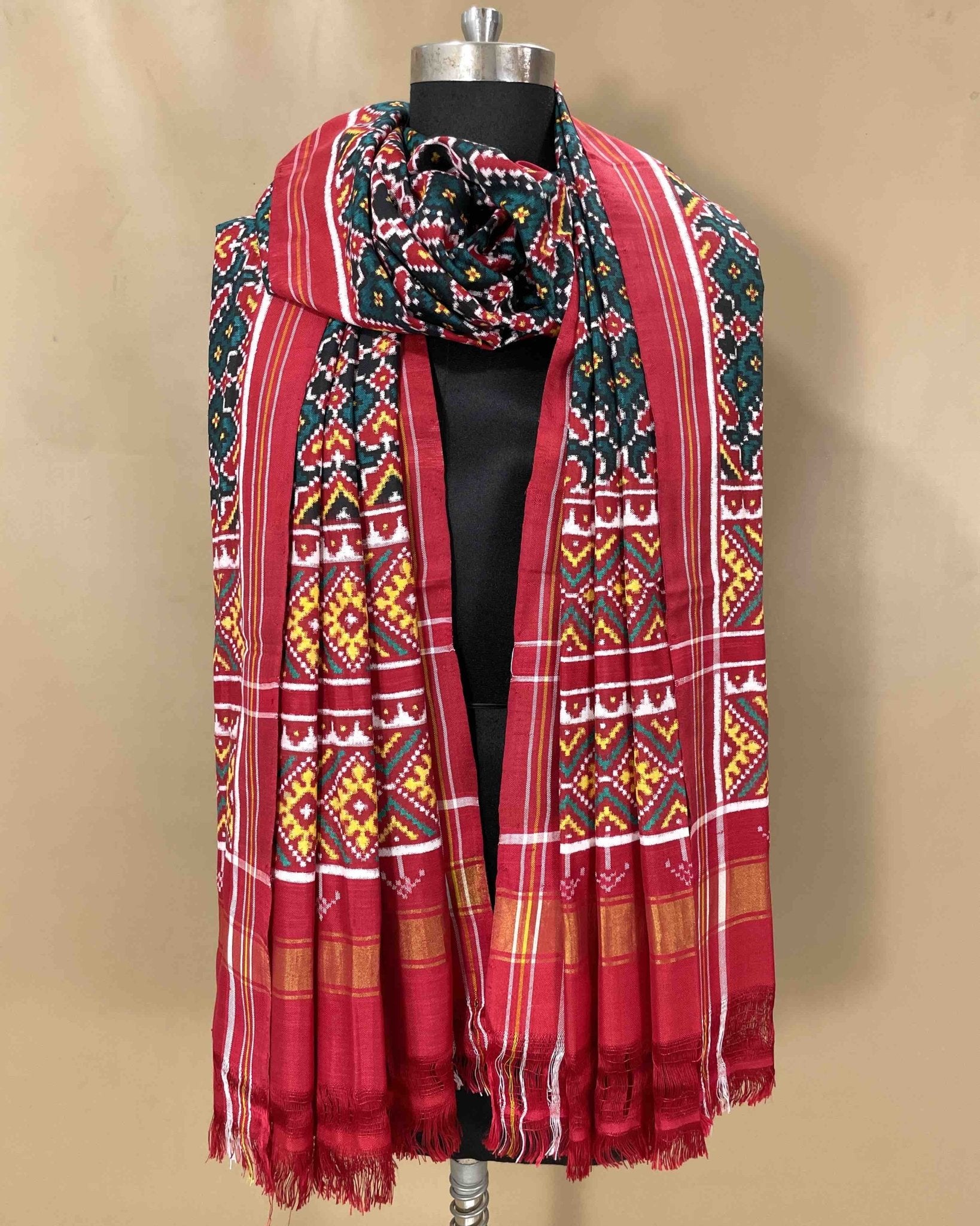 Red & Turquoise Manekchowk Patola Dupatta - SindhoiPatolaArt