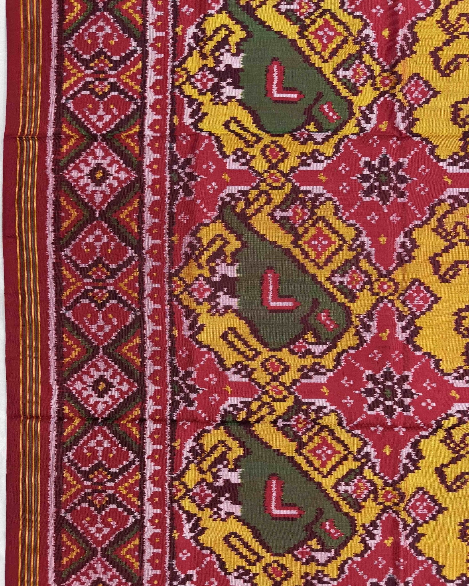 Red & Yellow Bog Figure Narikunj Chhabdi Patola Saree - SindhoiPatolaArt