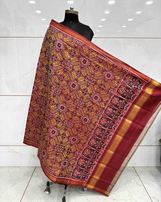 Red & Yellow Manekchowk Semi Double Ikat Dupatta - SindhoiPatolaArt