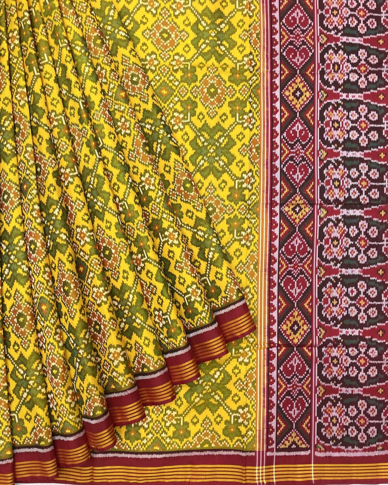 Red & Yellow Navratan Designer Patola Saree - SindhoiPatolaArt