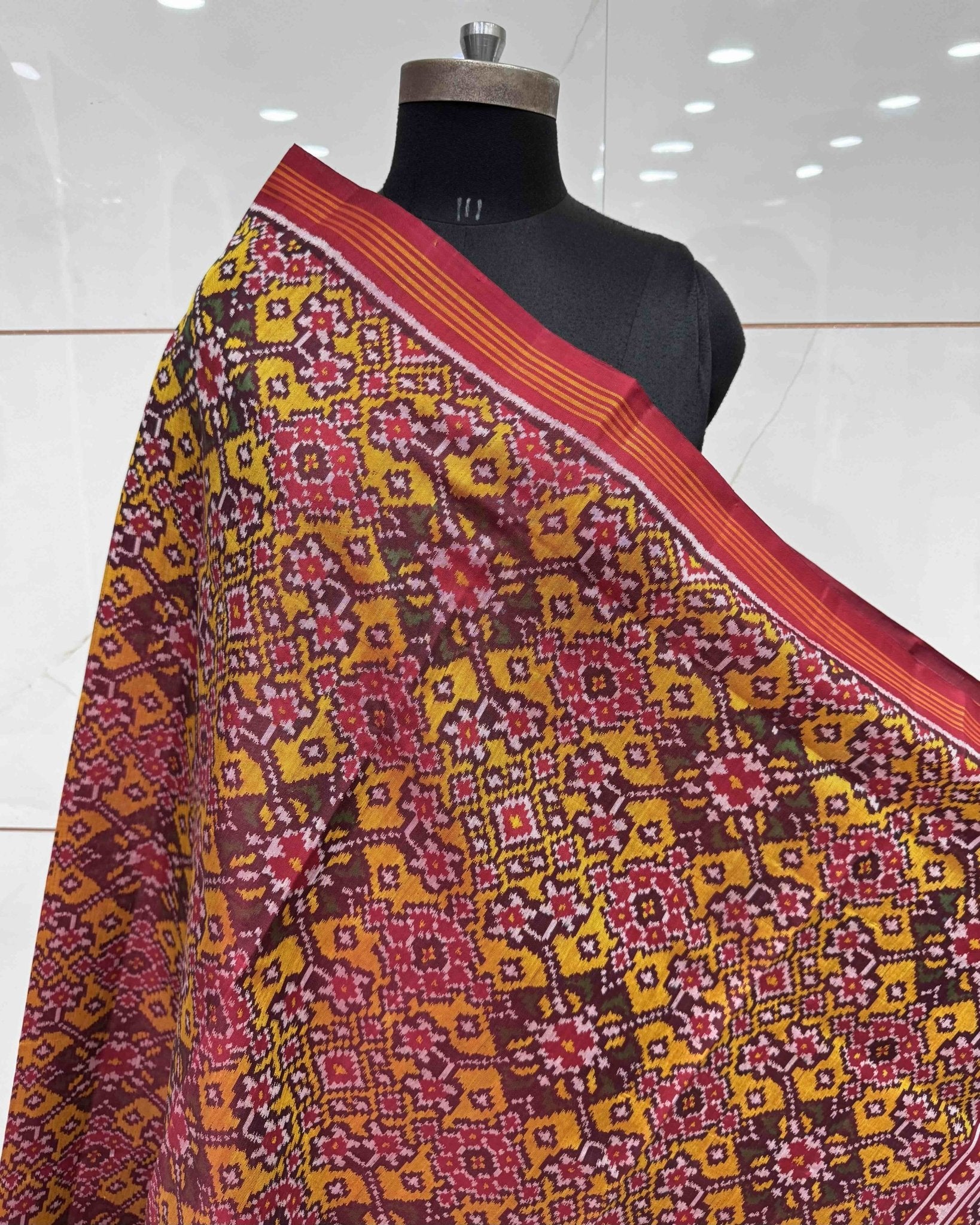 Red & Yellow Navratan Semi Double Ikat Patola Dupatta - SindhoiPatolaArt