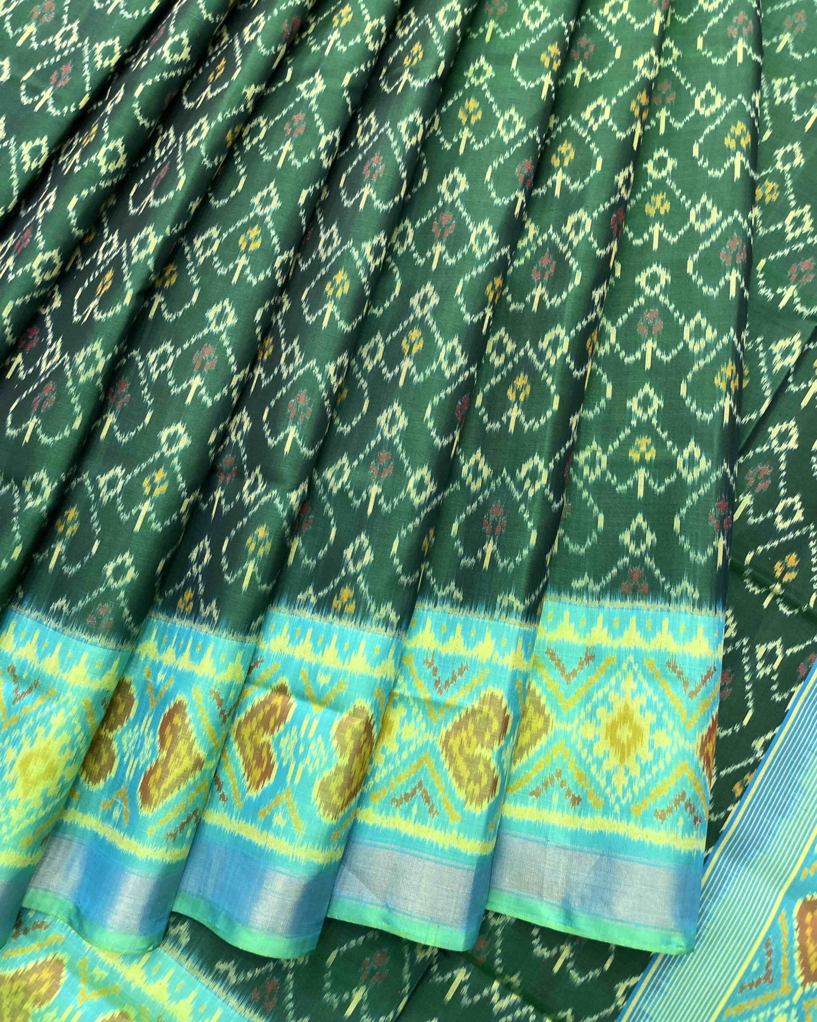 Sea Green & Green Pan Design Patola Saree - SindhoiPatolaArt