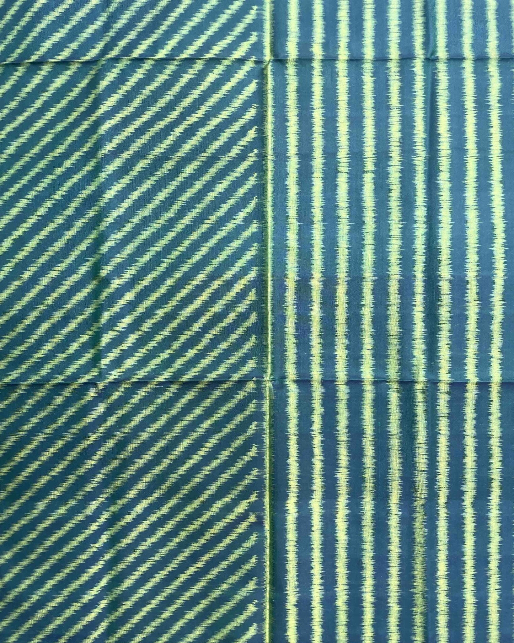 Sky Blue Lining Patola Dupatta - SindhoiPatolaArt