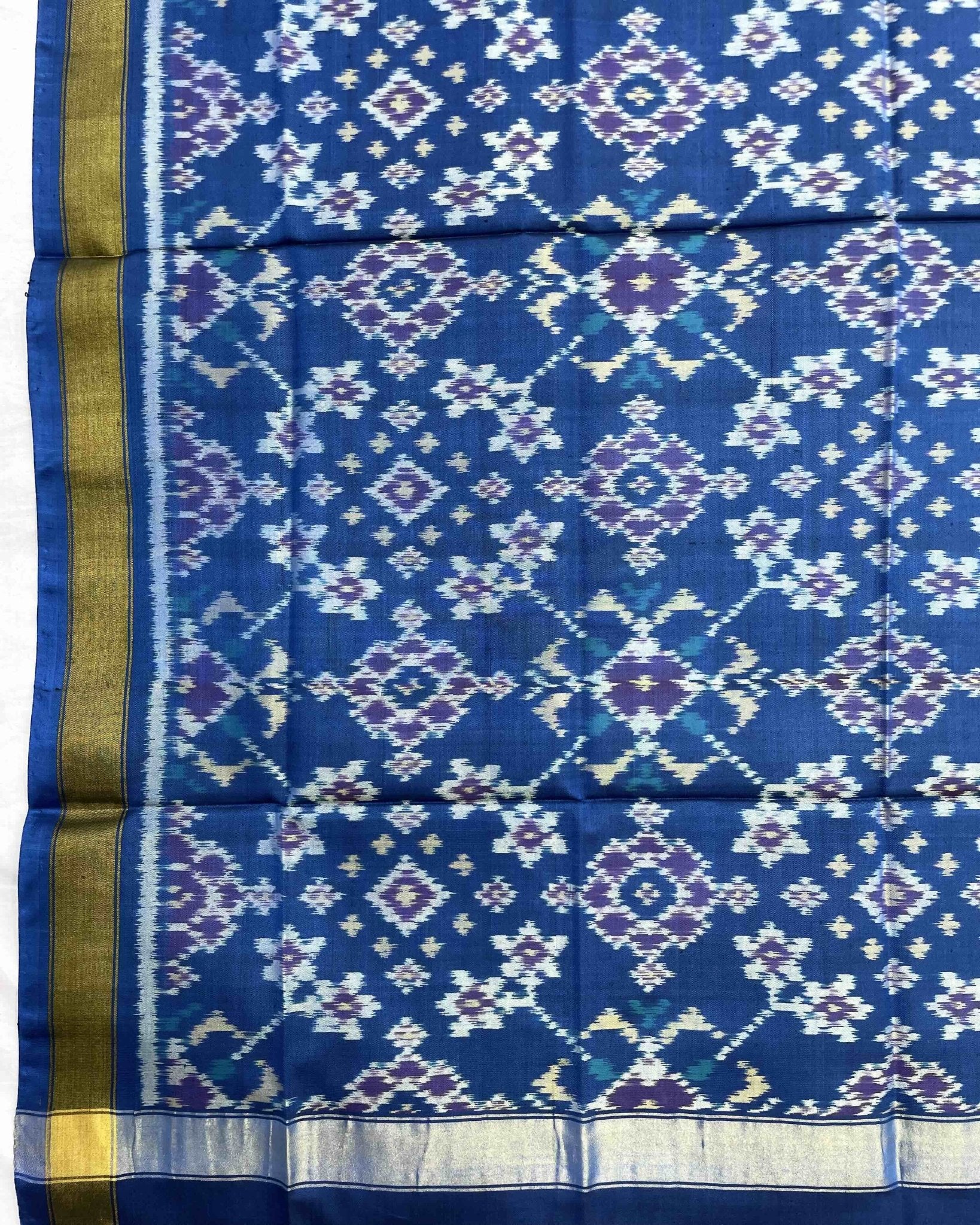 Sky Blue Navratan Patola Dupatta - SindhoiPatolaArt