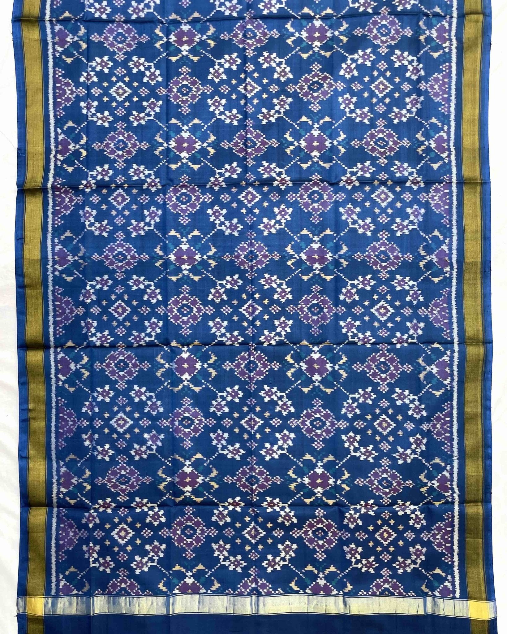 Sky Blue Navratan Patola Dupatta - SindhoiPatolaArt