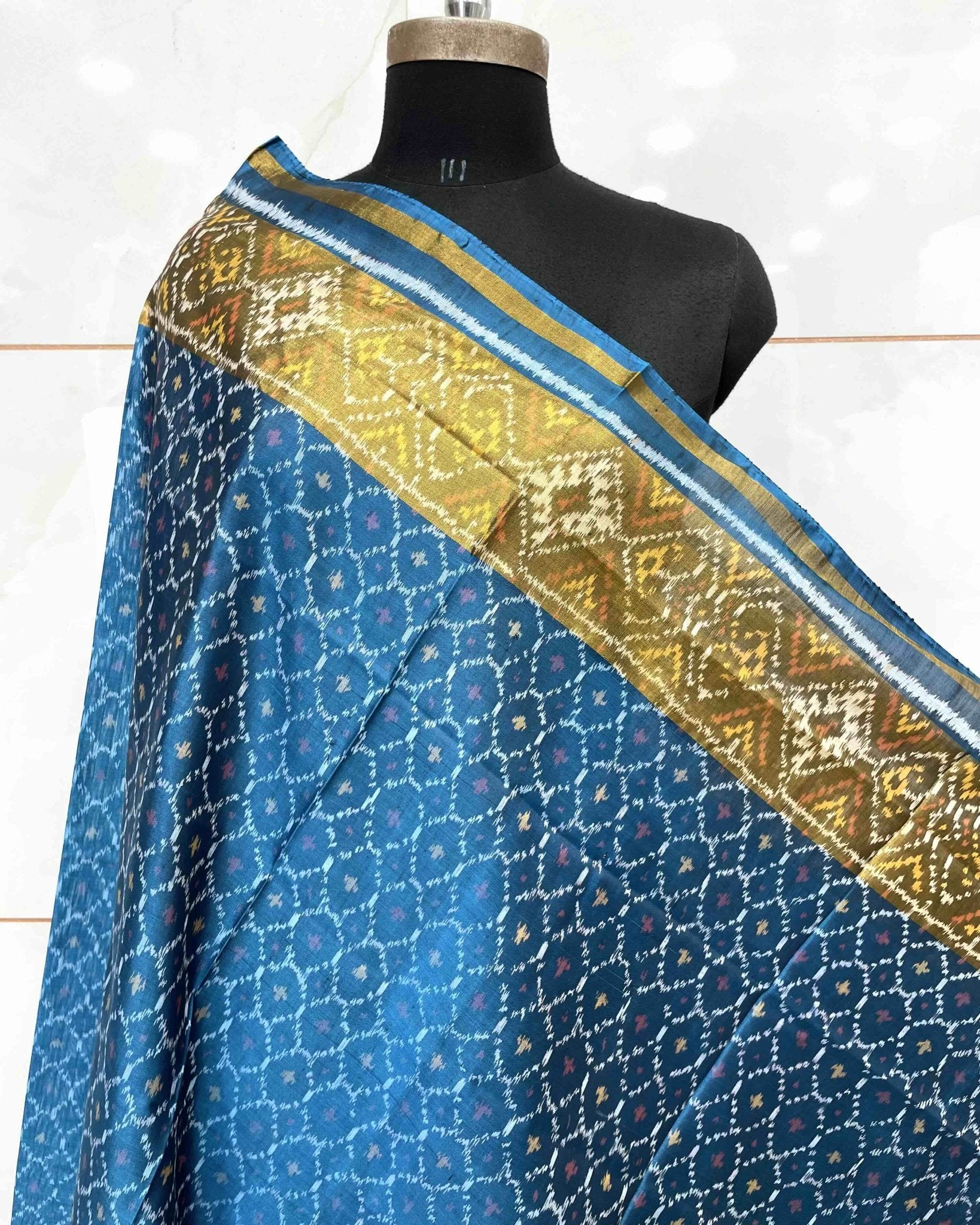 Turquoise Booty Design Patola Dupatta - SindhoiPatolaArt
