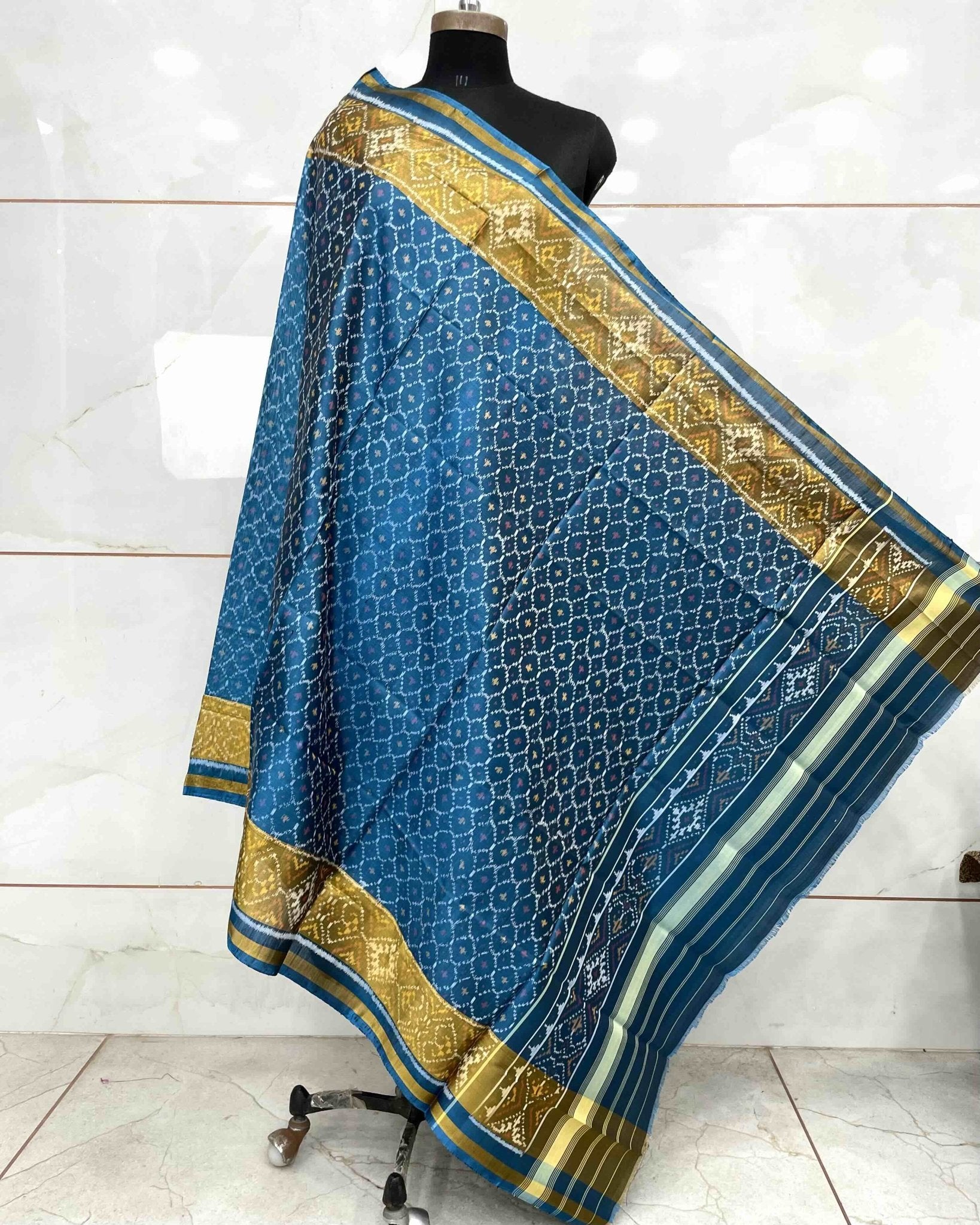 Turquoise Booty Design Patola Dupatta - SindhoiPatolaArt