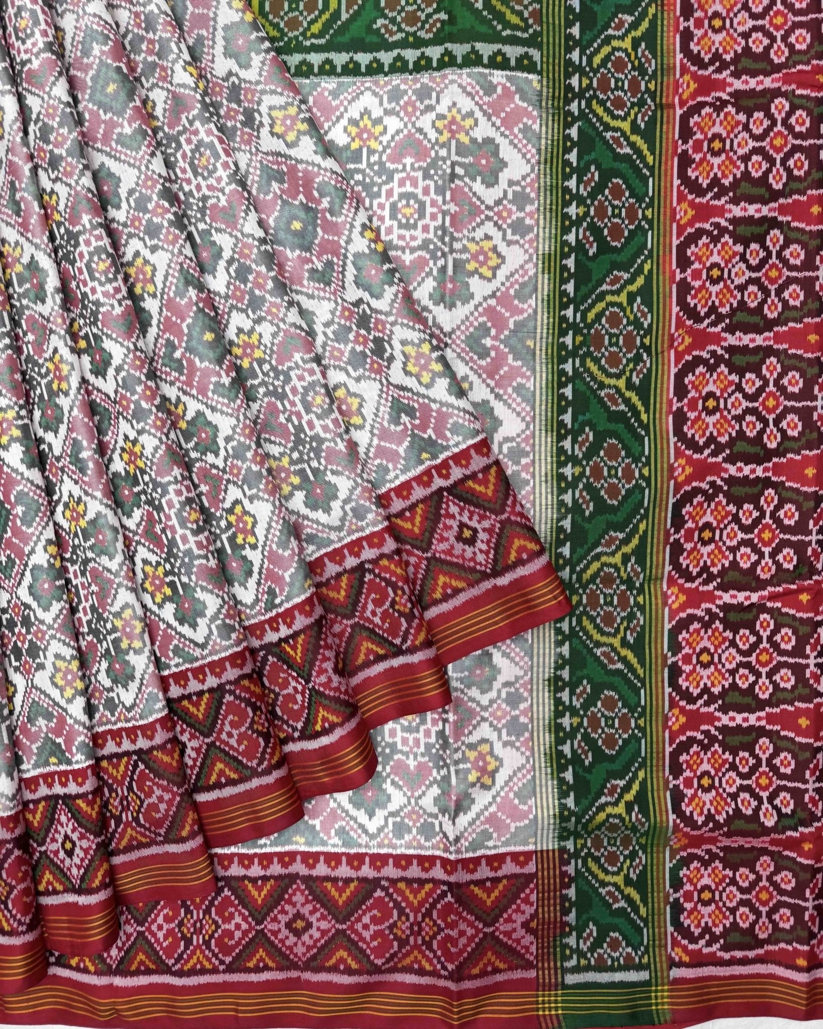 White Manekchowk Navratan Ganga Jamuna Semi Double Ikat Patola Saree - SindhoiPatolaArt