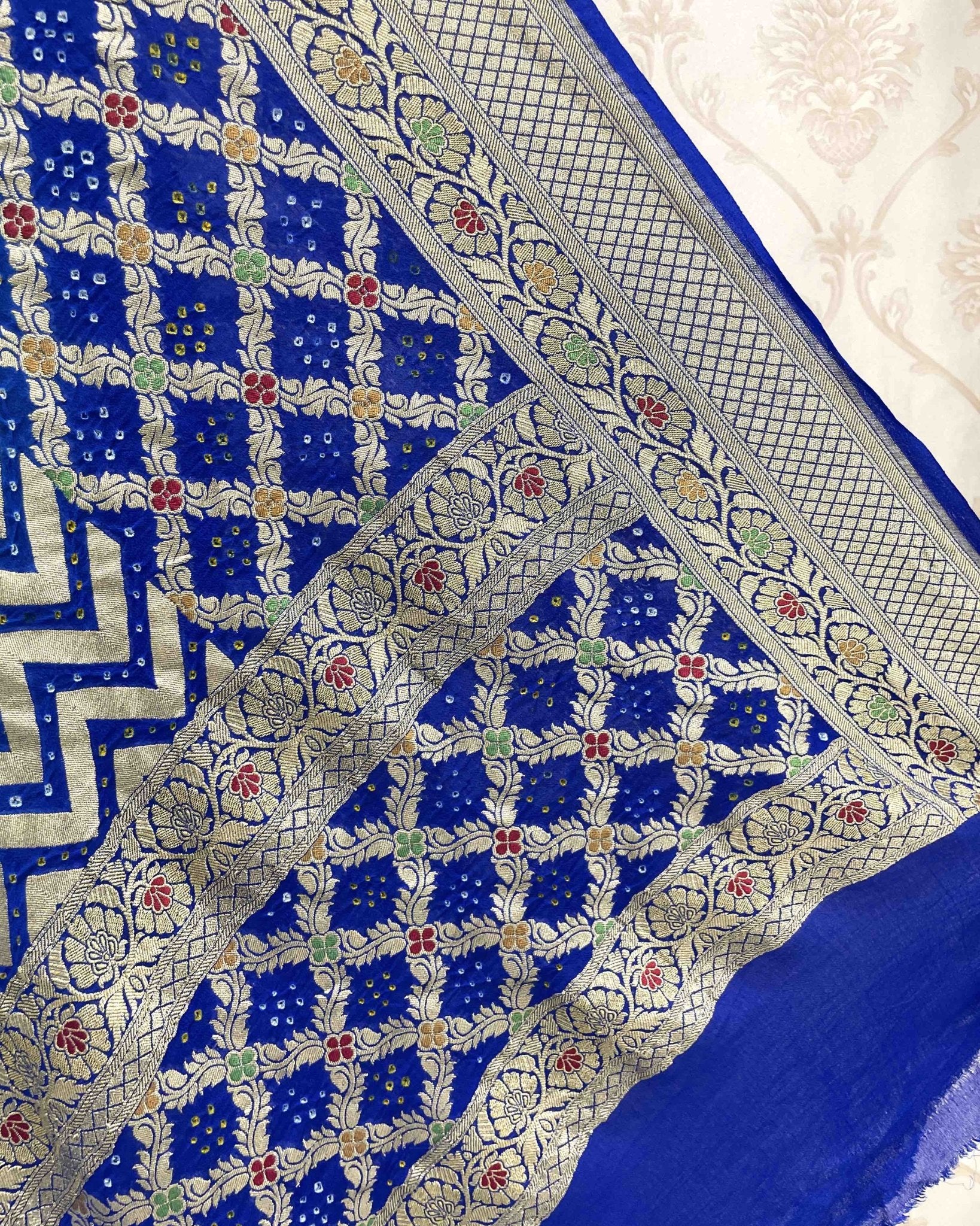 Banarasi Geogette Meenakari Bandhani Dupatta - SindhoiPatolaArt