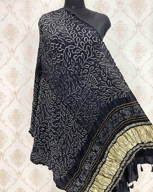 Black Bandhani Dupatta - SindhoiPatolaArt