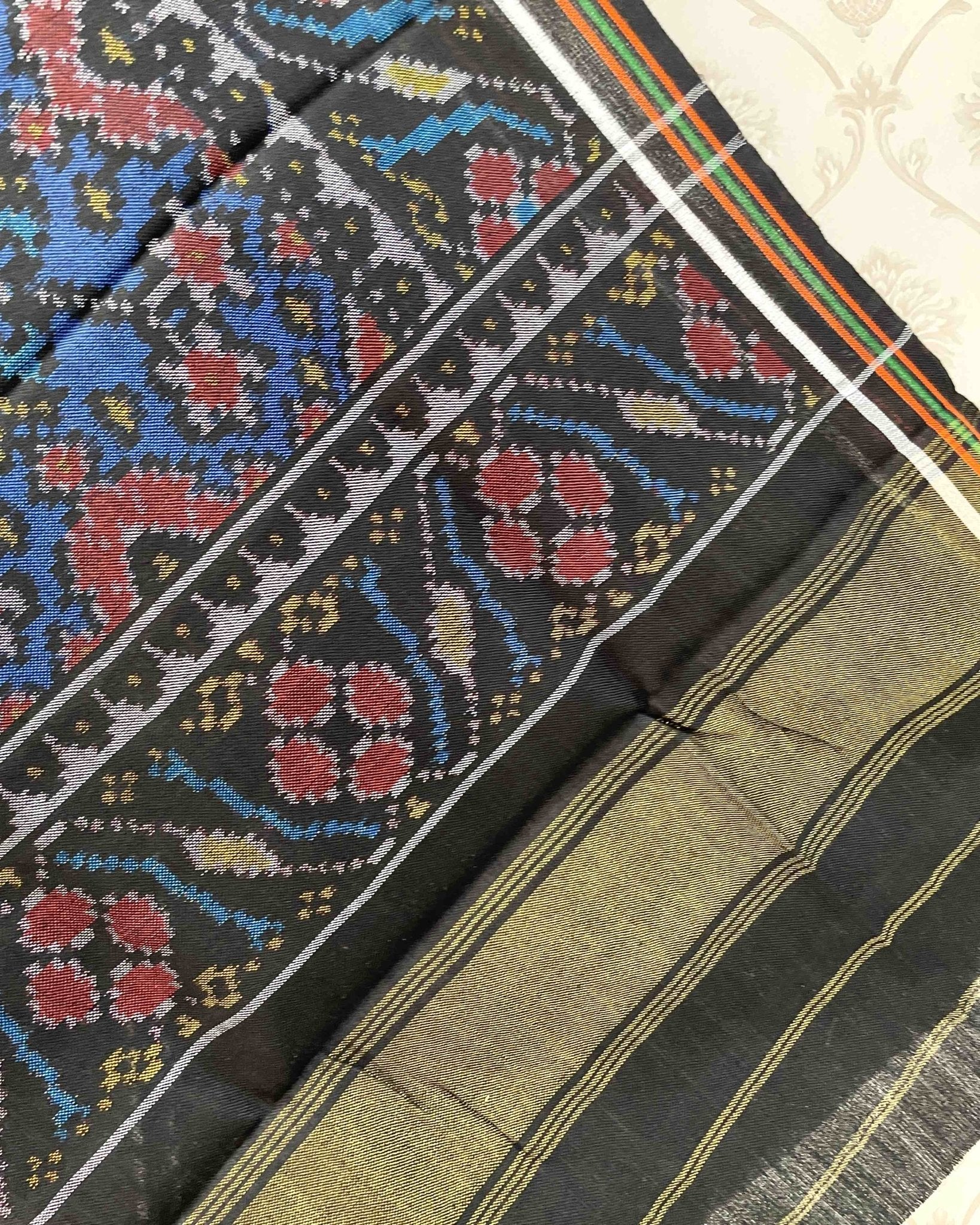 Black & Blue Navratan Patola Shawl - SindhoiPatolaArt